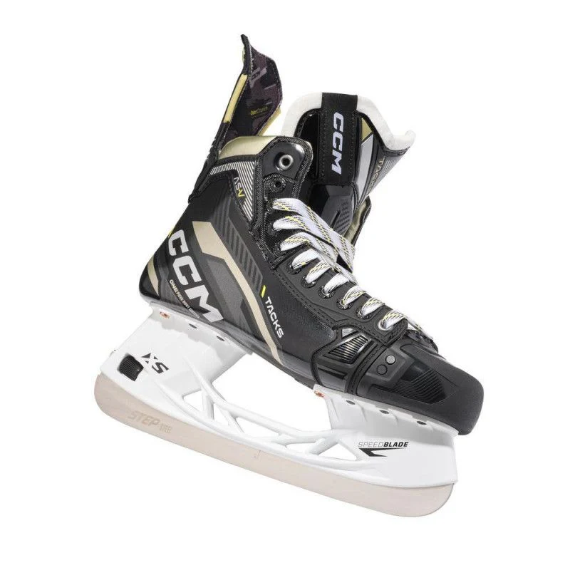 New CCM Tacks AS-V Size 9 Regular = E Ice Hockey Skates
