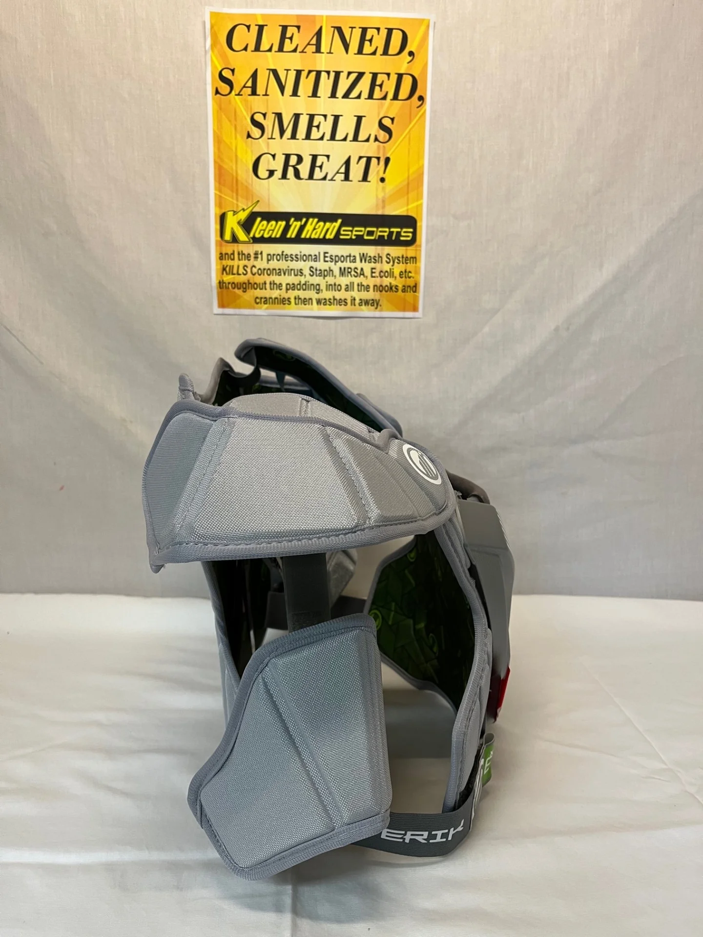 New Maverik MX 2025 Grey Size M Lacrosse Shoulder Pads - Image 3