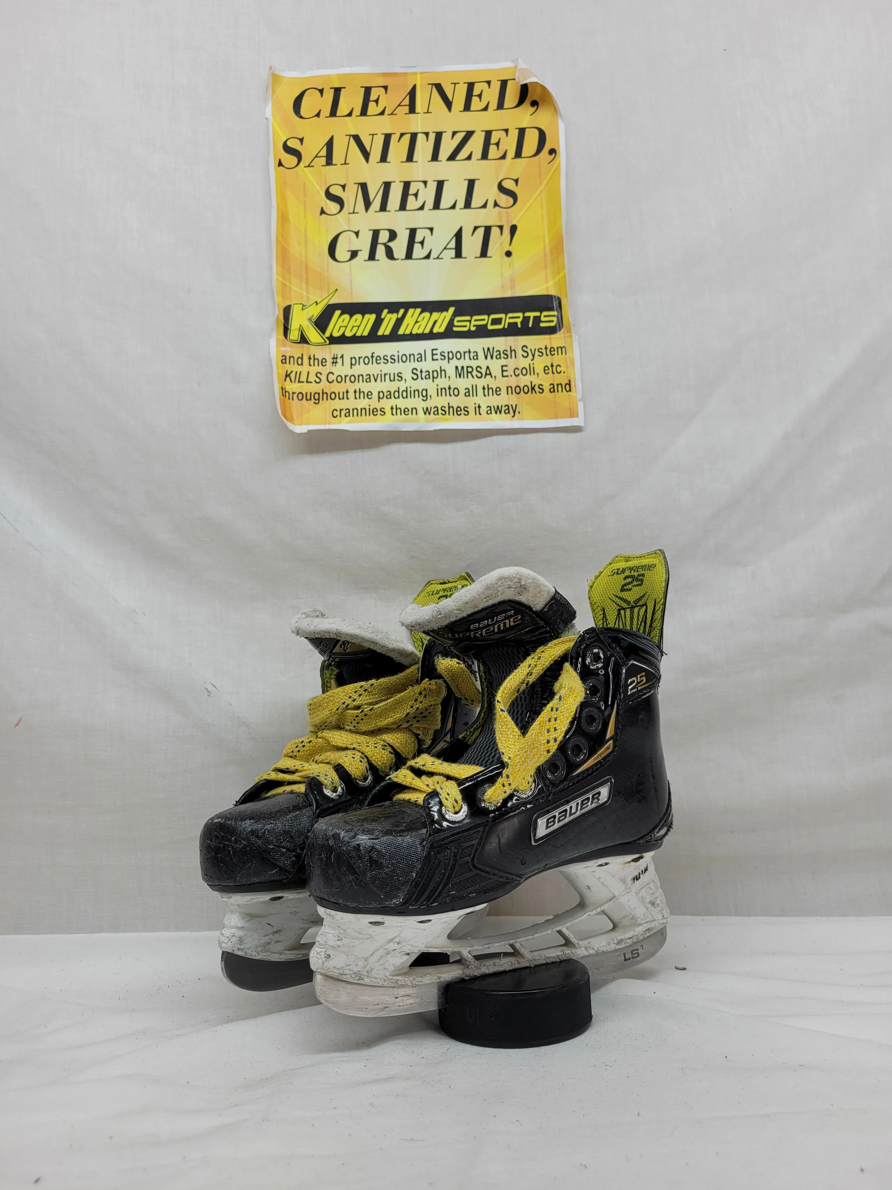 Used Bauer 2s Size Yth 11.5 Ice Hockey Skates - Image 5