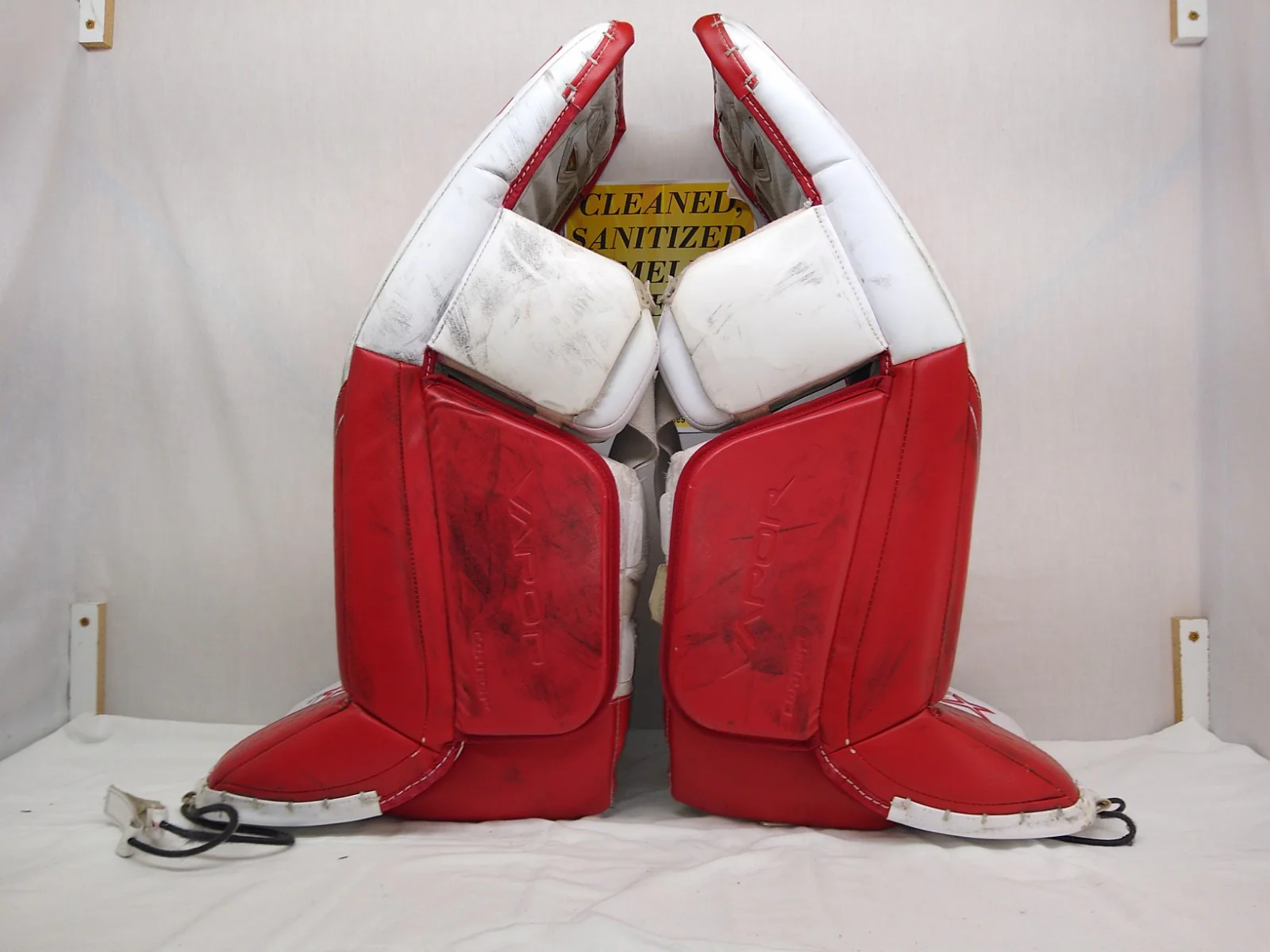 Used Bauer 2X Size SR S White/Red Hockey Goalie Goalie Leg Pads - Image 4