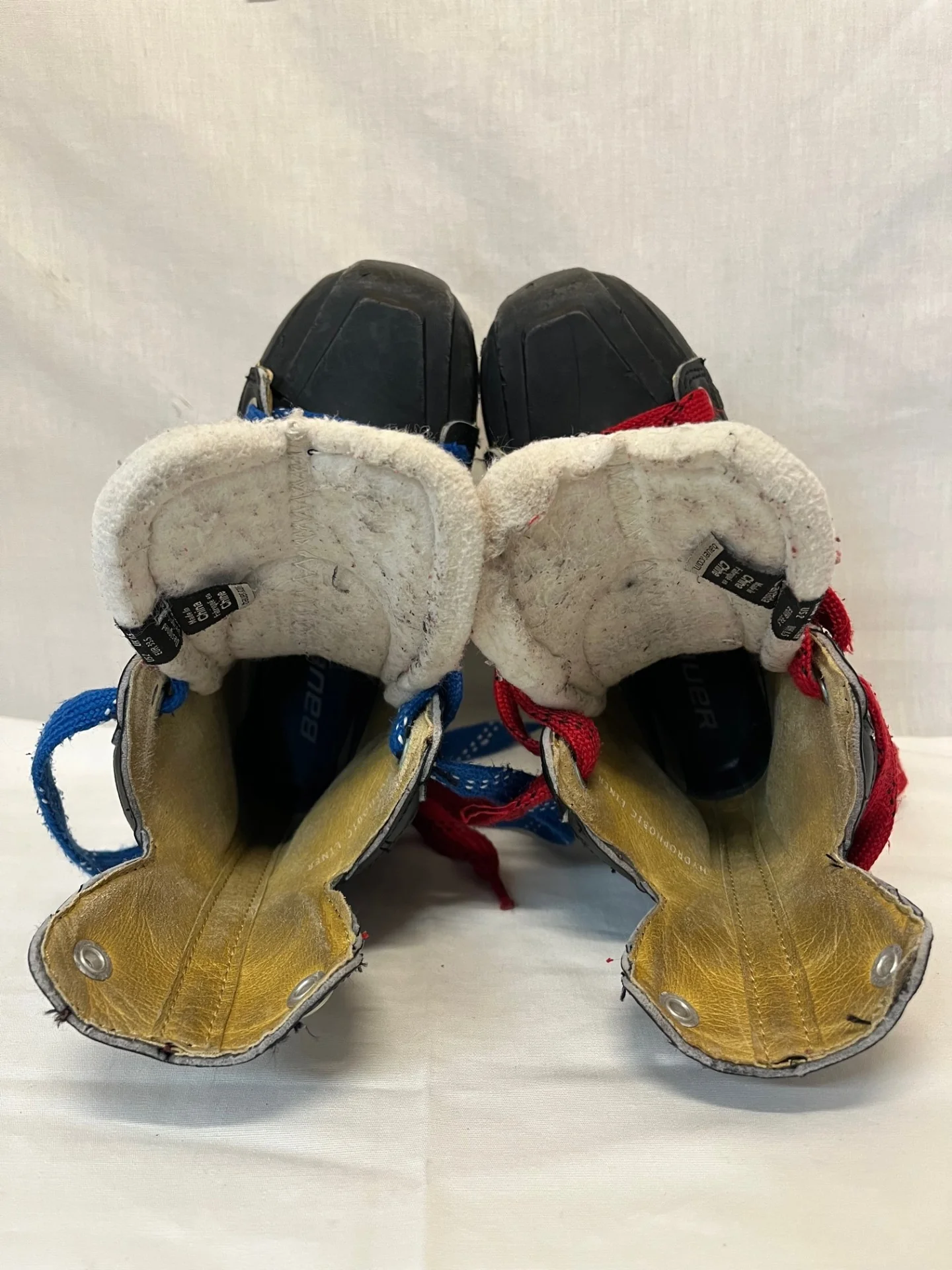 Used Bauer Nexus 800 Size 1 D Ice Hockey Skates - Image 8