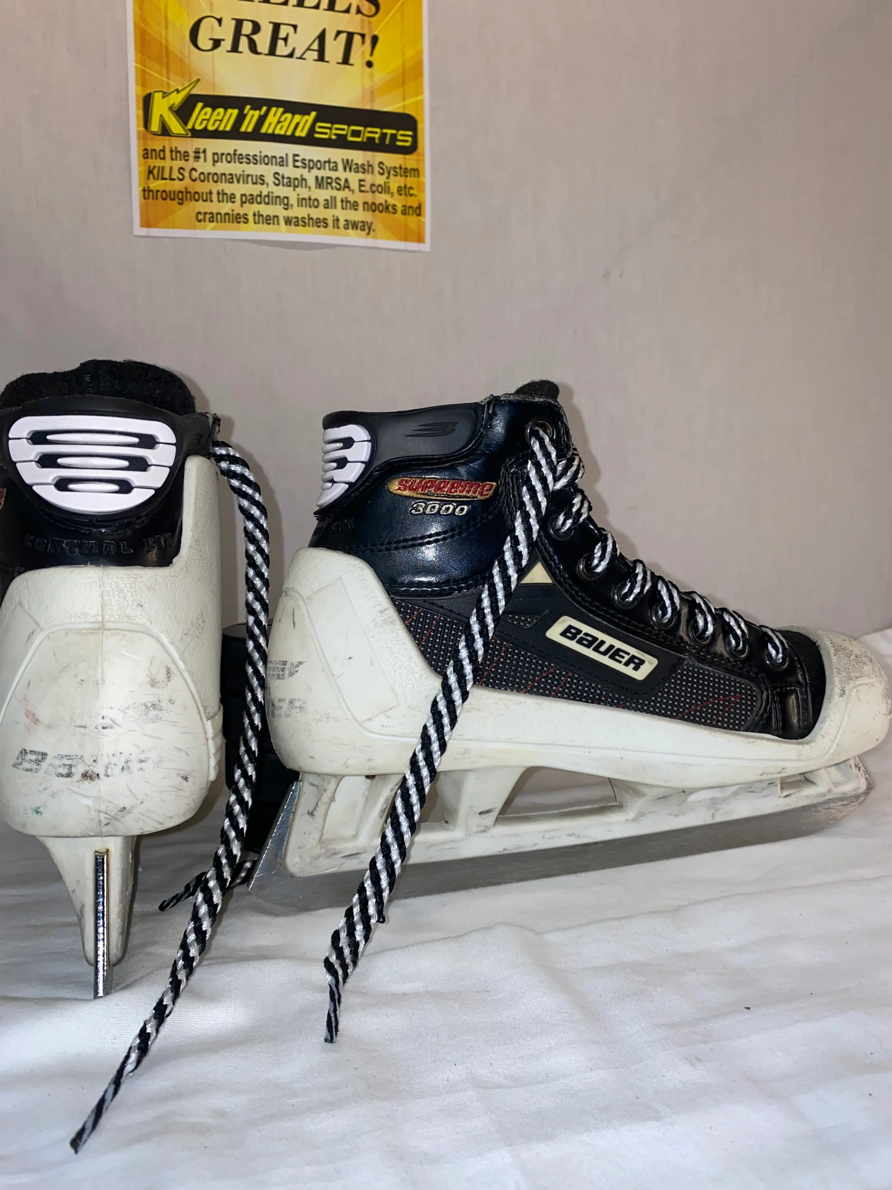 Used Bauer Supreme 3000 Size 4.5 D Ice Hockey Goalie Skates - Image 5