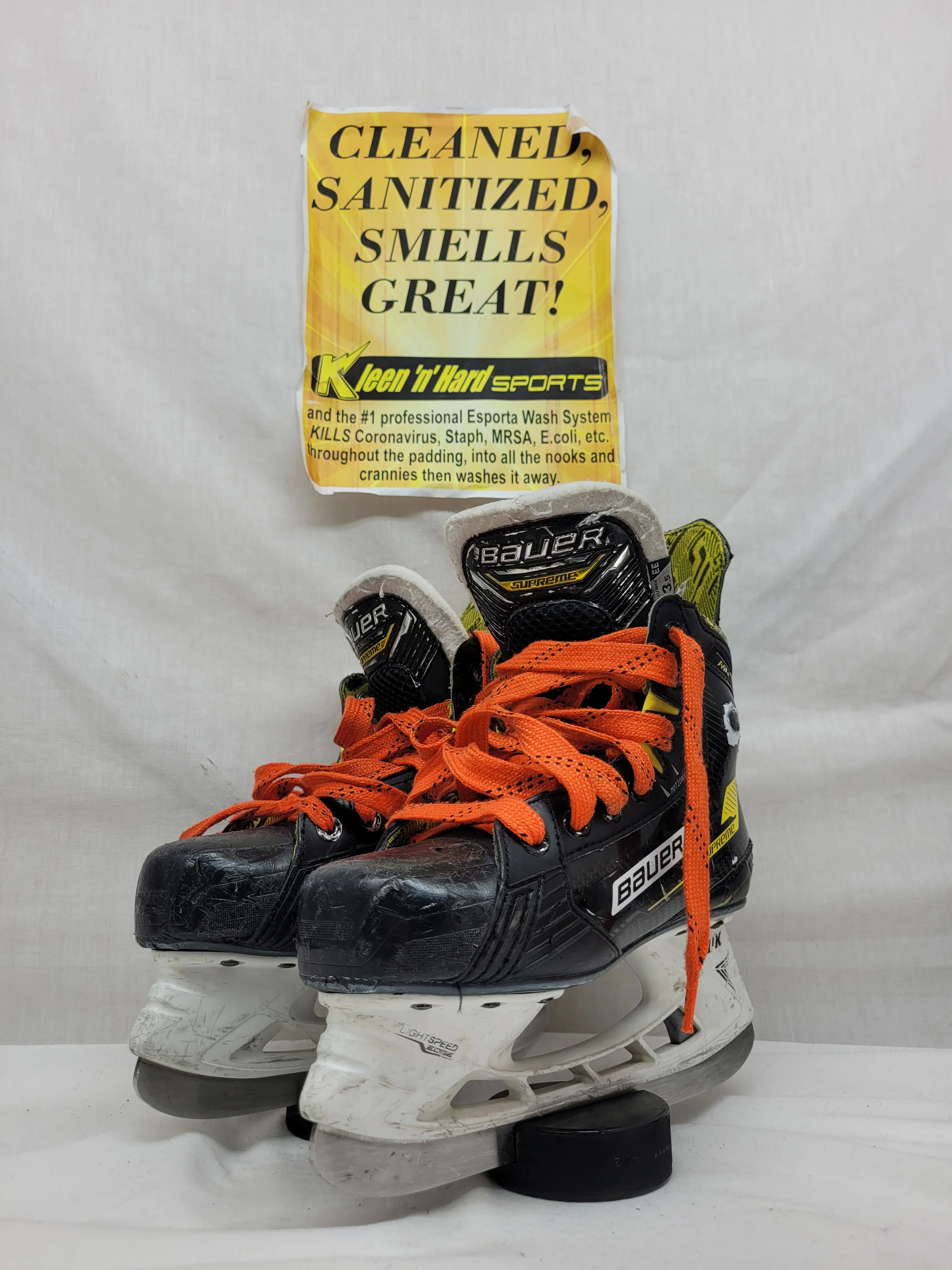 Used Bauer Supreme M4 Size 3.5 EE Ice Hockey Skates - Image 4