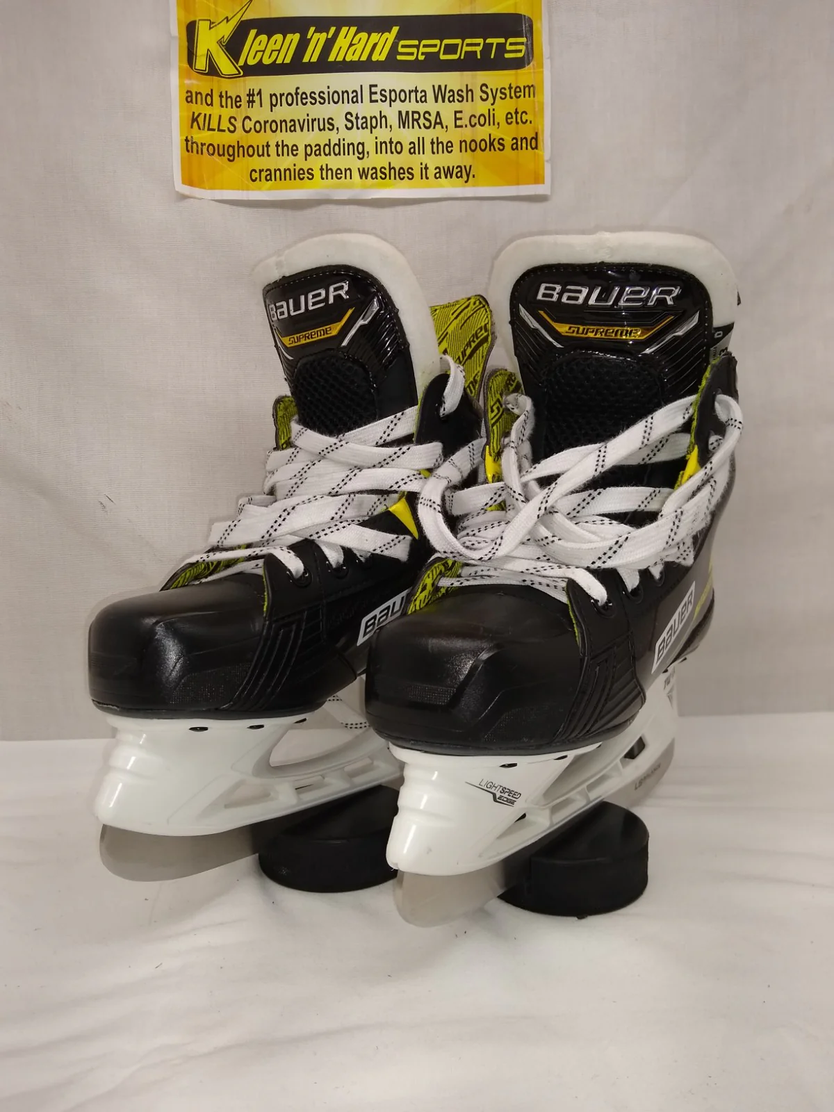 Used Bauer Supreme M4 Size 3 D Ice Hockey Skates - Image 4