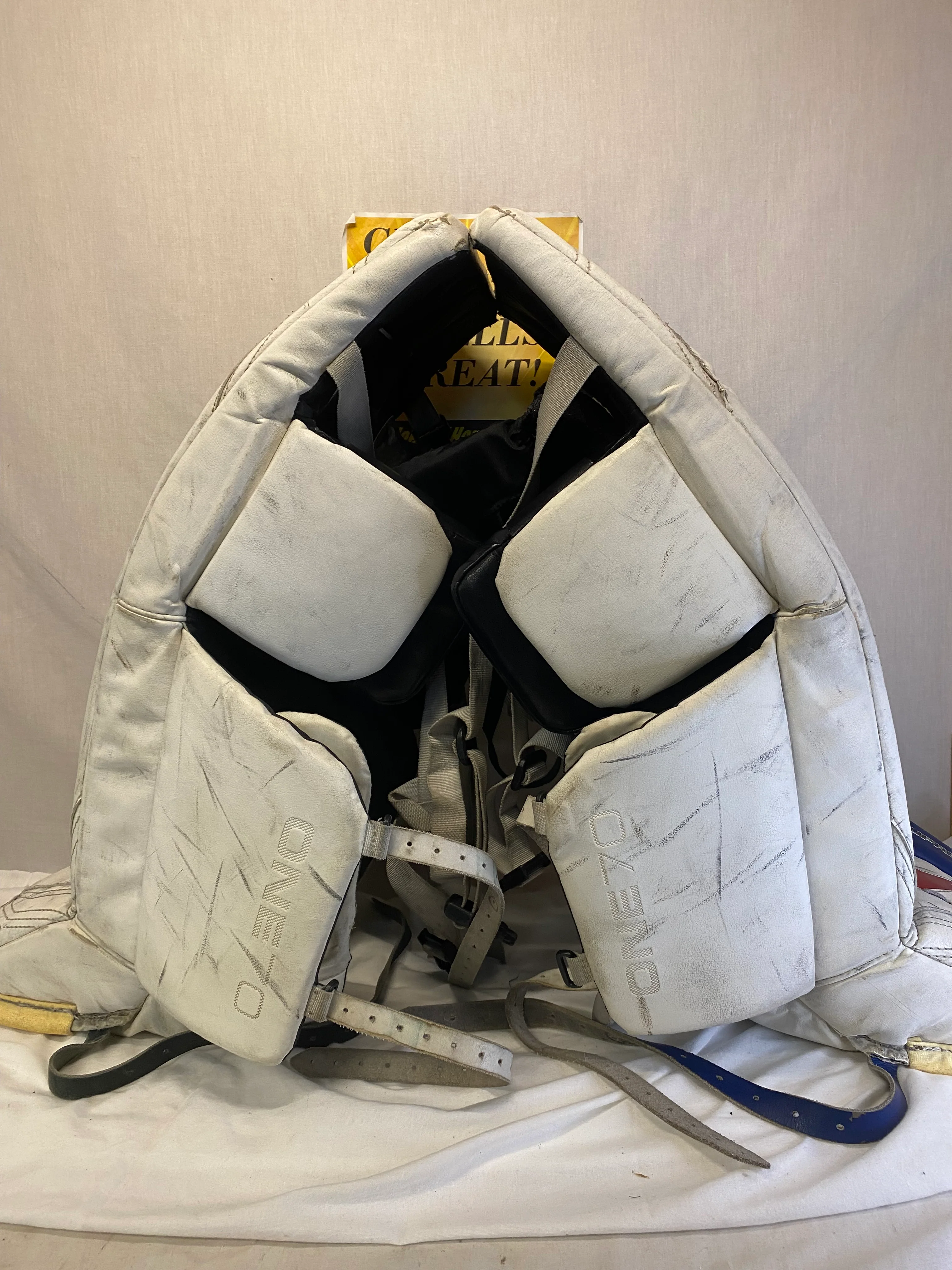 Used Bauer supreme one70 Size 28" + 1" Red White Blue Ice Hockey Goalie Leg Pads - Image 4
