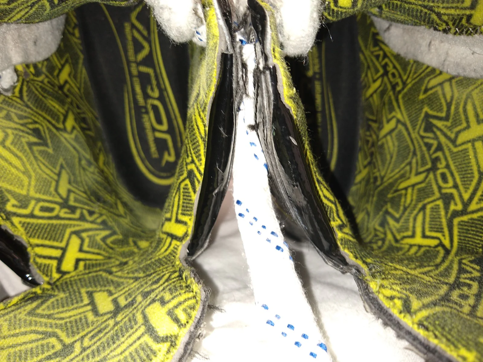 Used Bauer Vapor 3X Size Yth 1 Ice Hockey Skates - Image 8