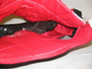 Used Bauer Vapor Size Yth L Men's Ice Hockey Shoulder Pads - Image 3