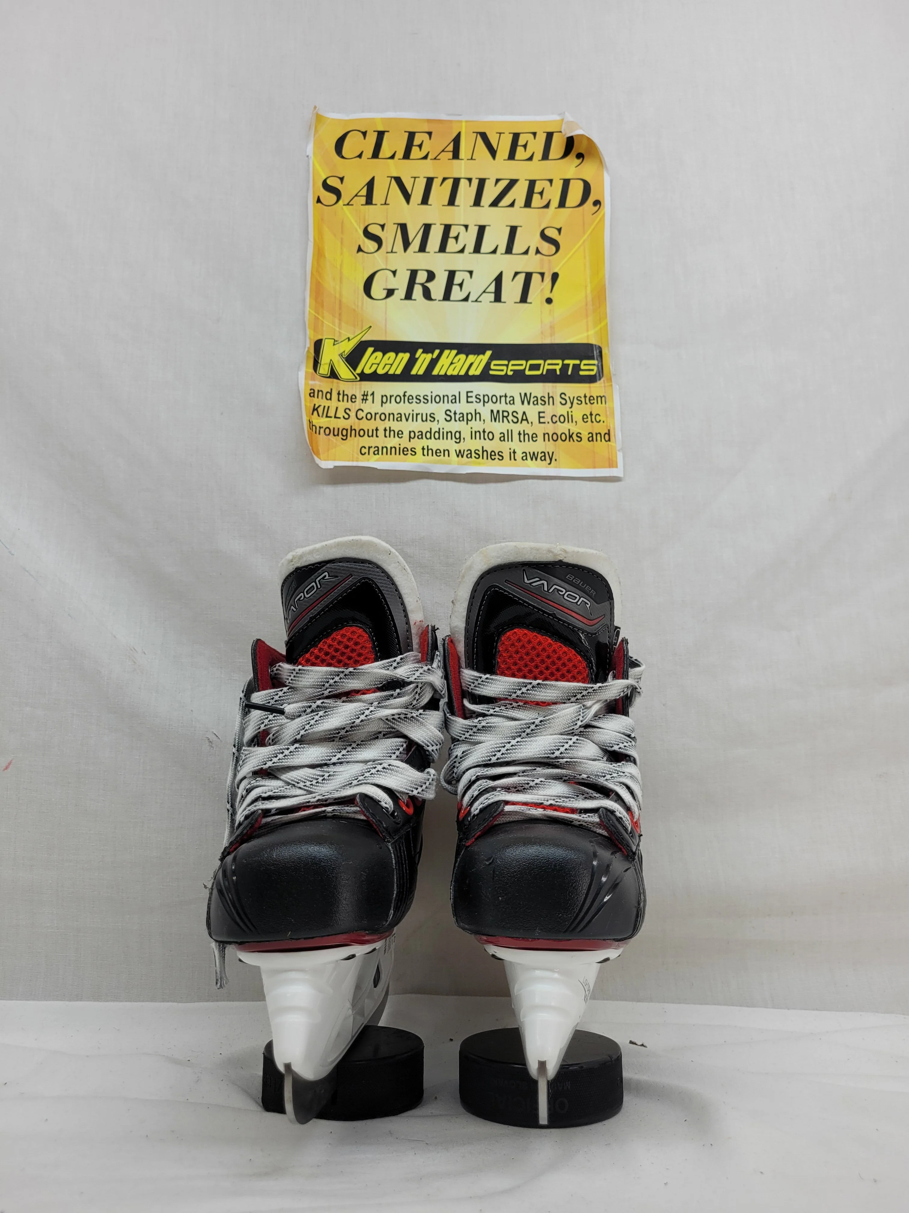 Used Bauer Vapor X500 Size 1 D Ice Hockey Skates - Image 4