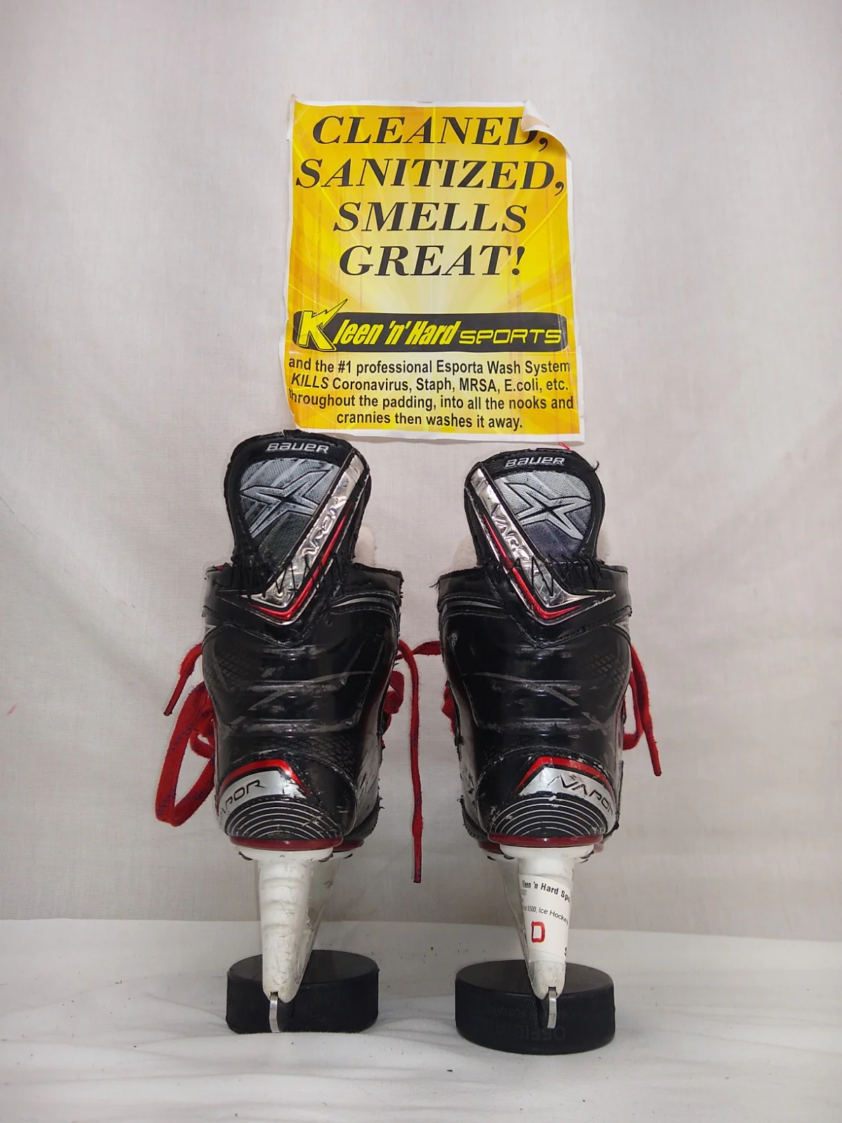 Used Bauer Vapor X500 Size 1 D Ice Hockey Skates - Image 3