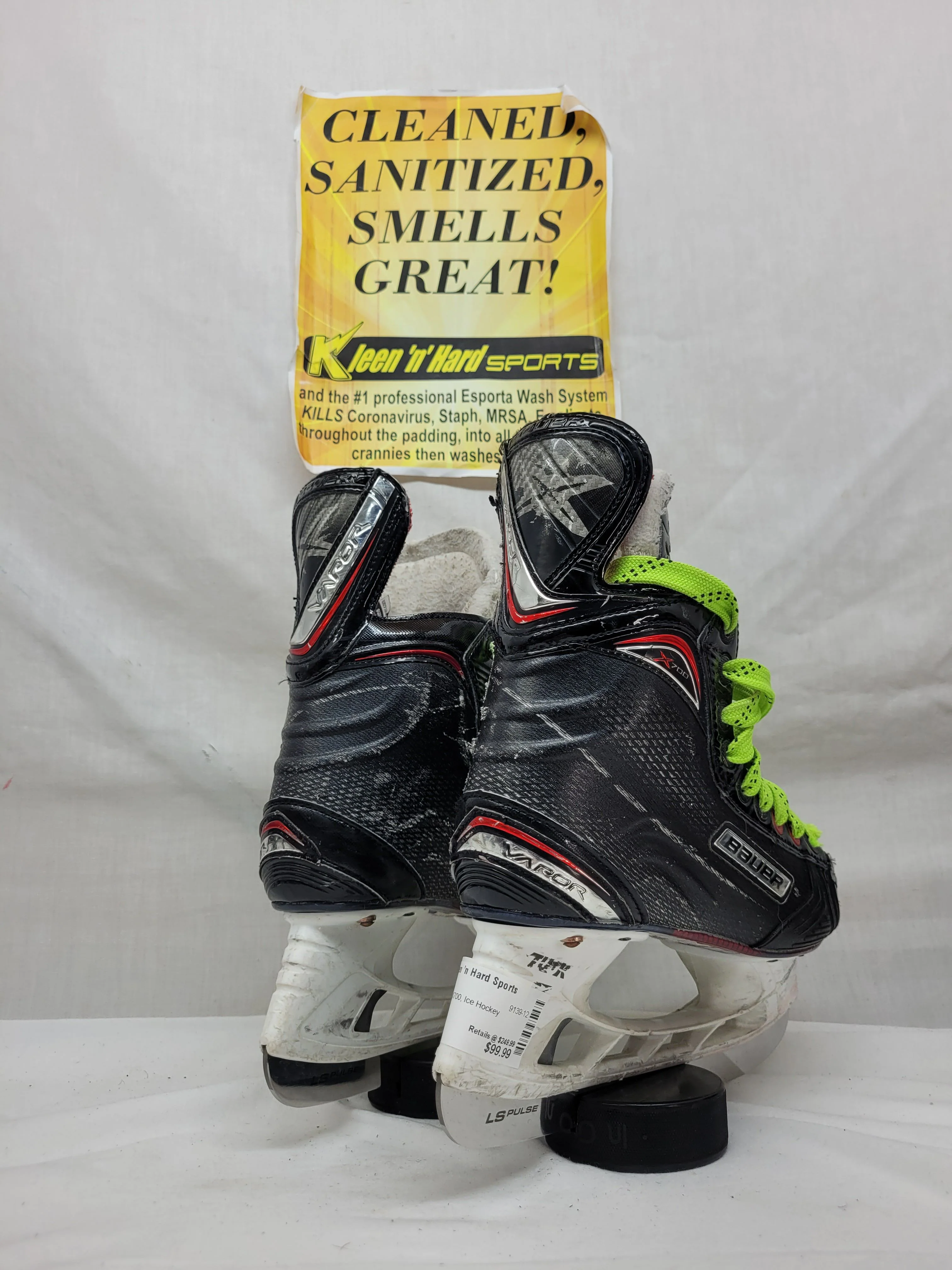 Used Bauer Vapor X700 Size 3 D Ice Hockey Skates - Image 2