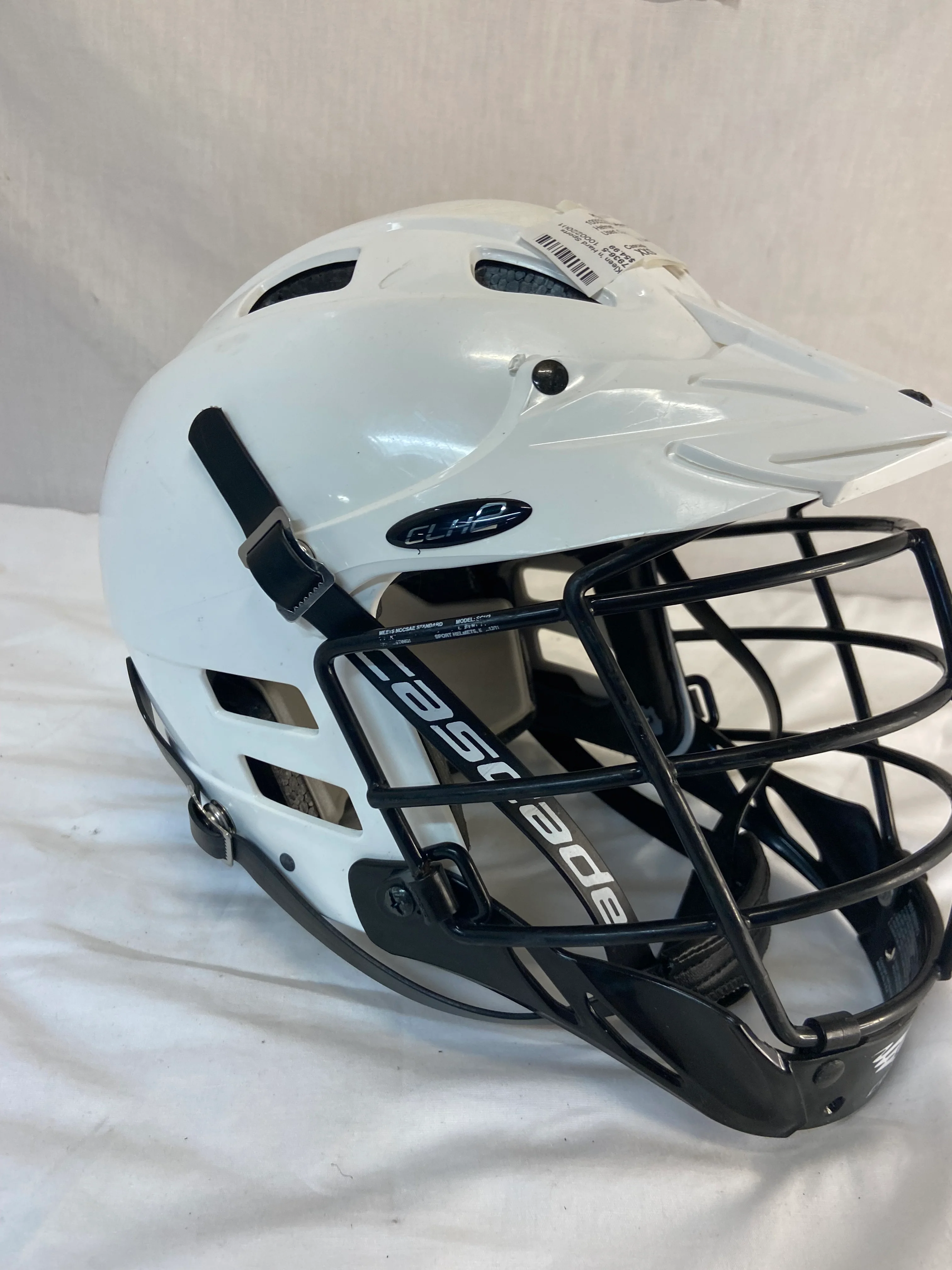 Used Cascade CLH2 Size XXS White Lacrosse Mens Helmet - Image 3