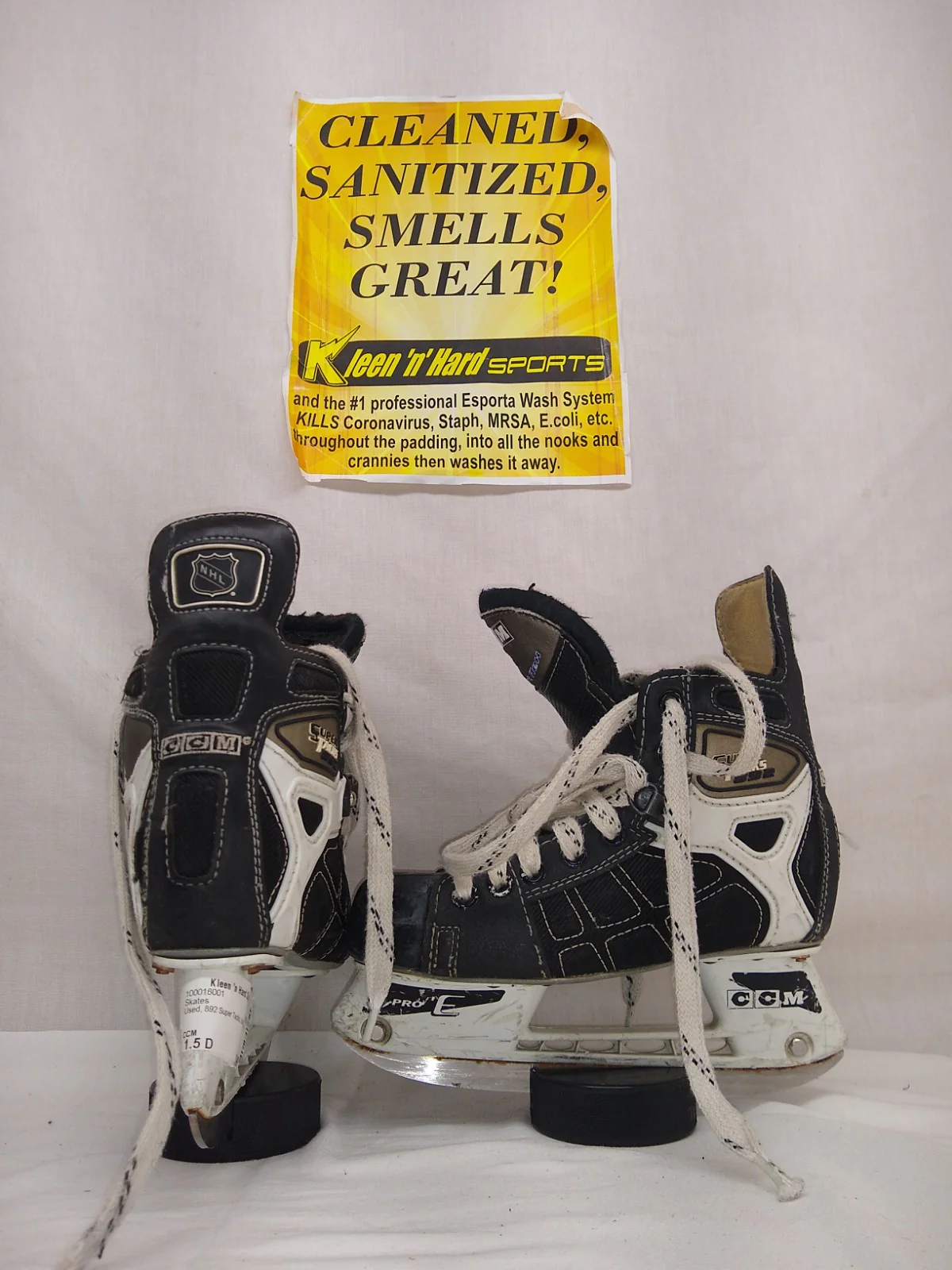 Used CCM 892 Super Tacks Size 1.5 D Ice Hockey Skates - Image 5