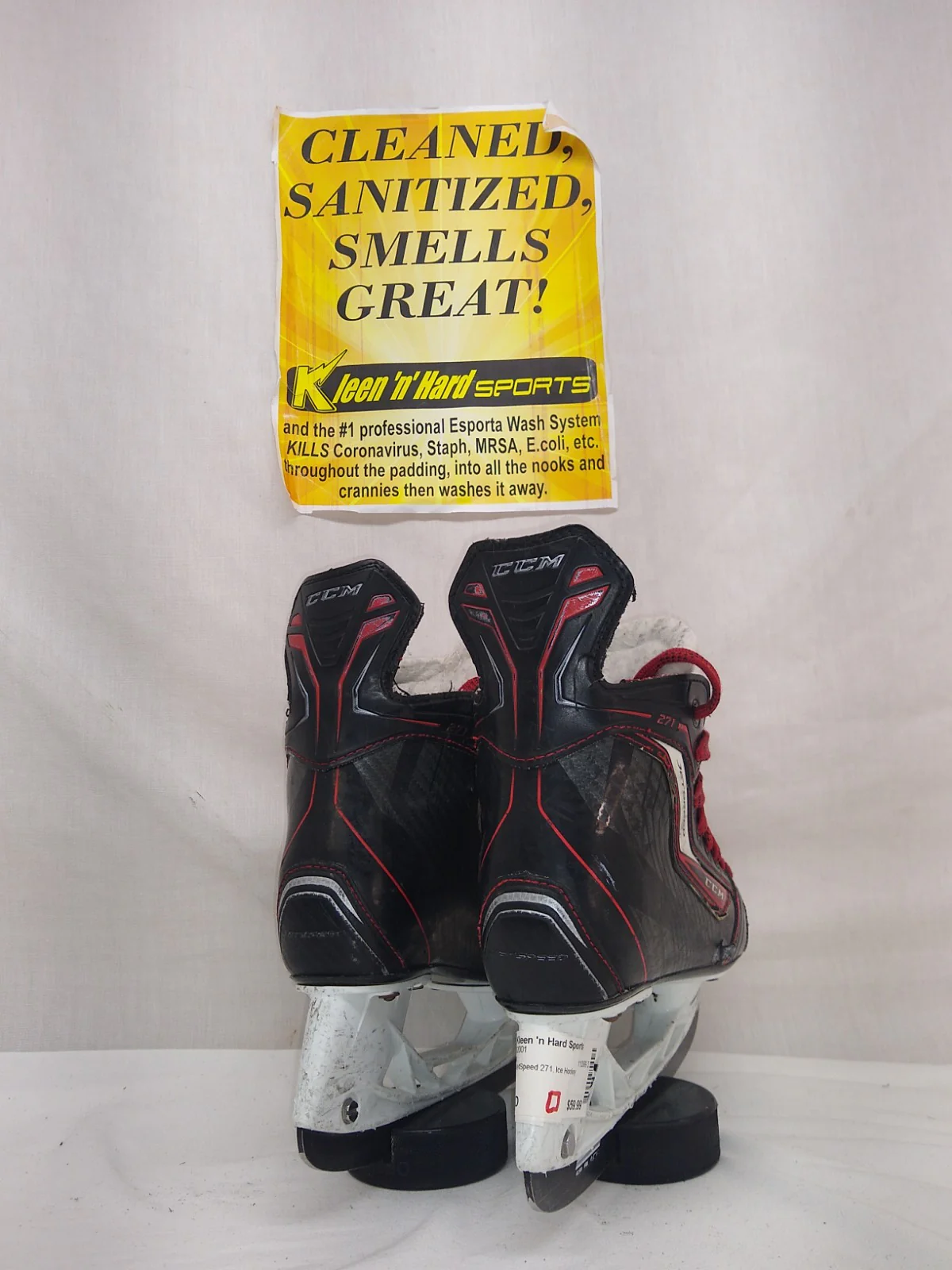 Used CCM JetSpeed 271 Size 1.5 D Ice Hockey Skates - Image 2