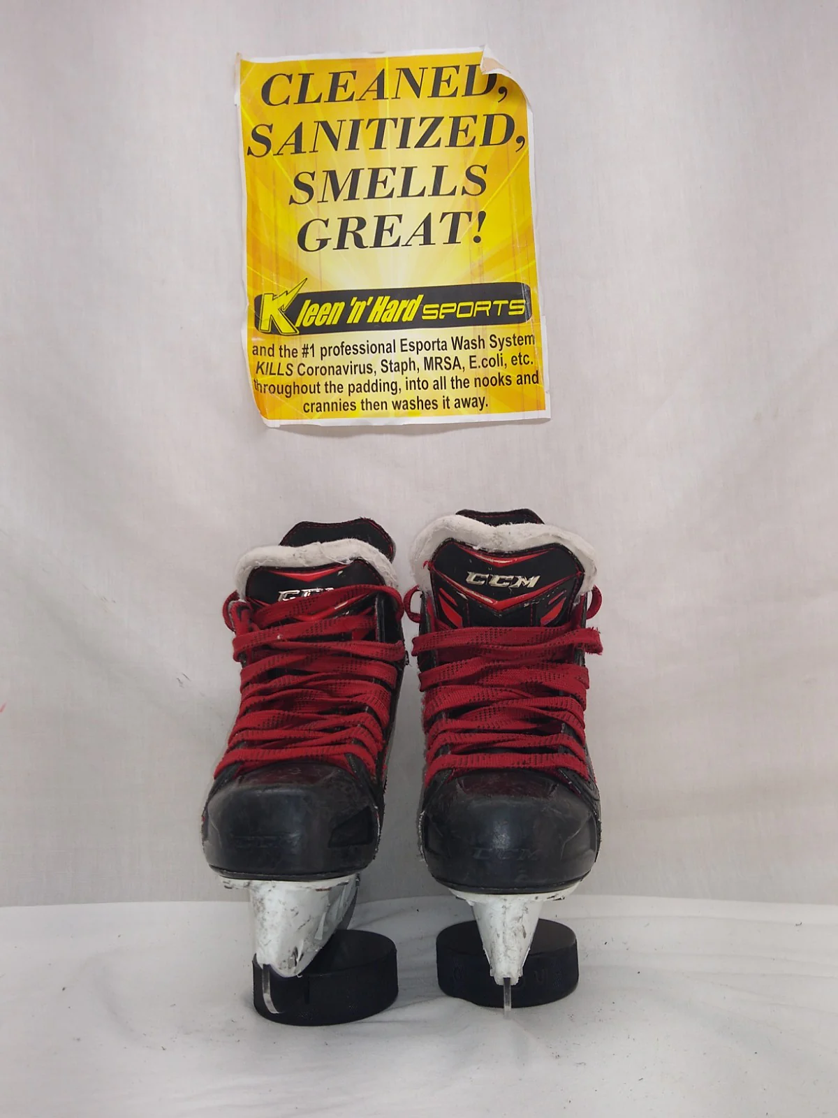 Used CCM JetSpeed 271 Size 1.5 D Ice Hockey Skates - Image 5
