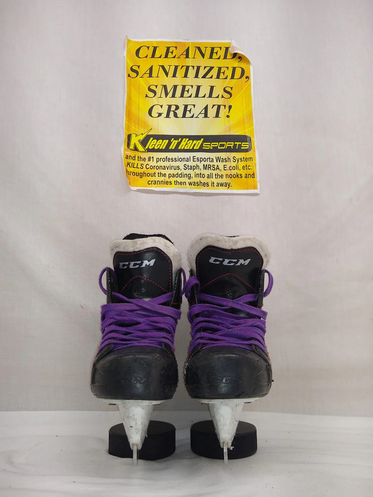 Used CCM Jetspeed FT340 Size 1 Ice Hockey Skates - Image 7