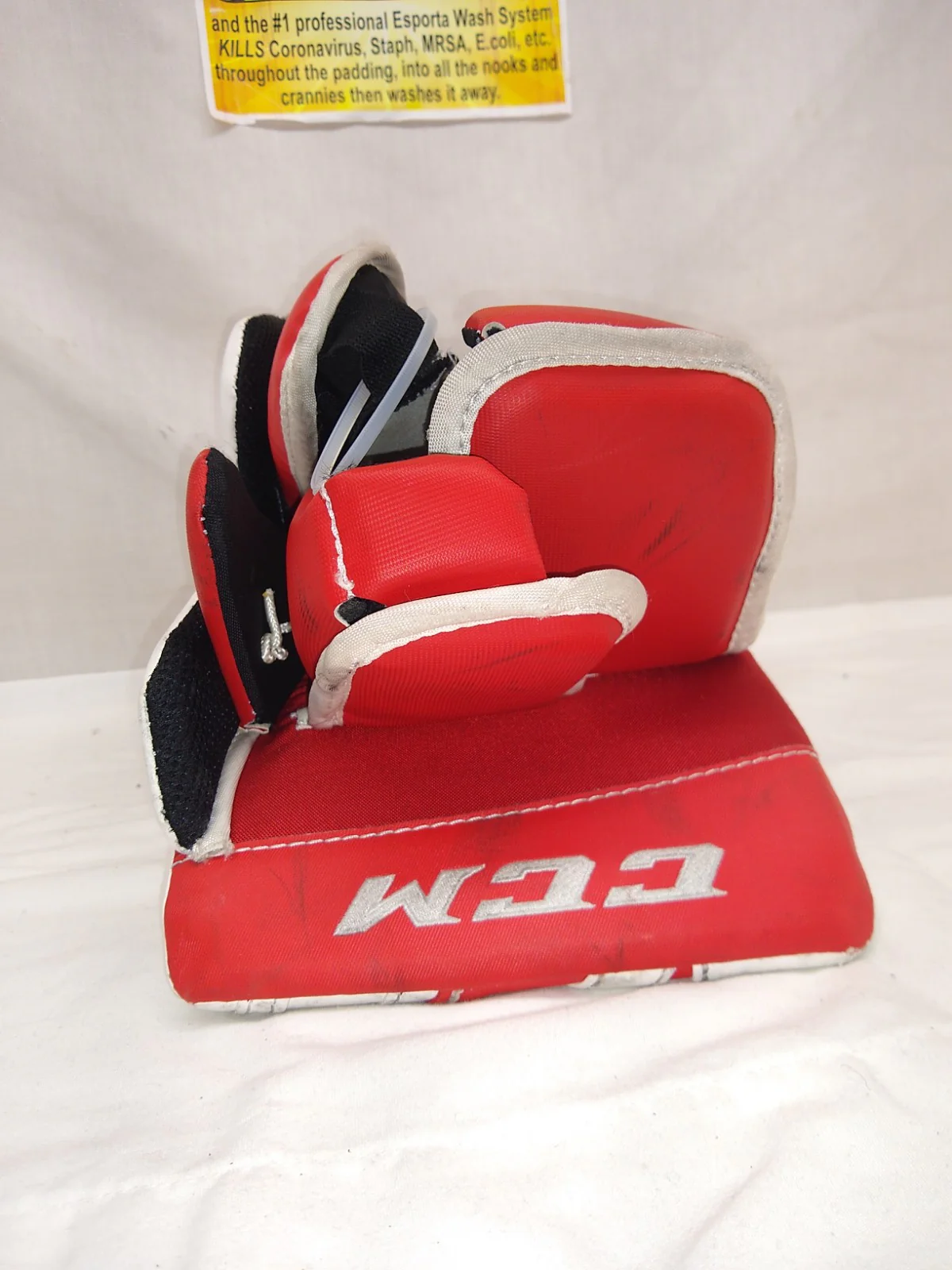 Used CCM P2.9 Size Int Reg (Rt Hand) Red-White Ice Hockey Goalie Blocker - Image 4