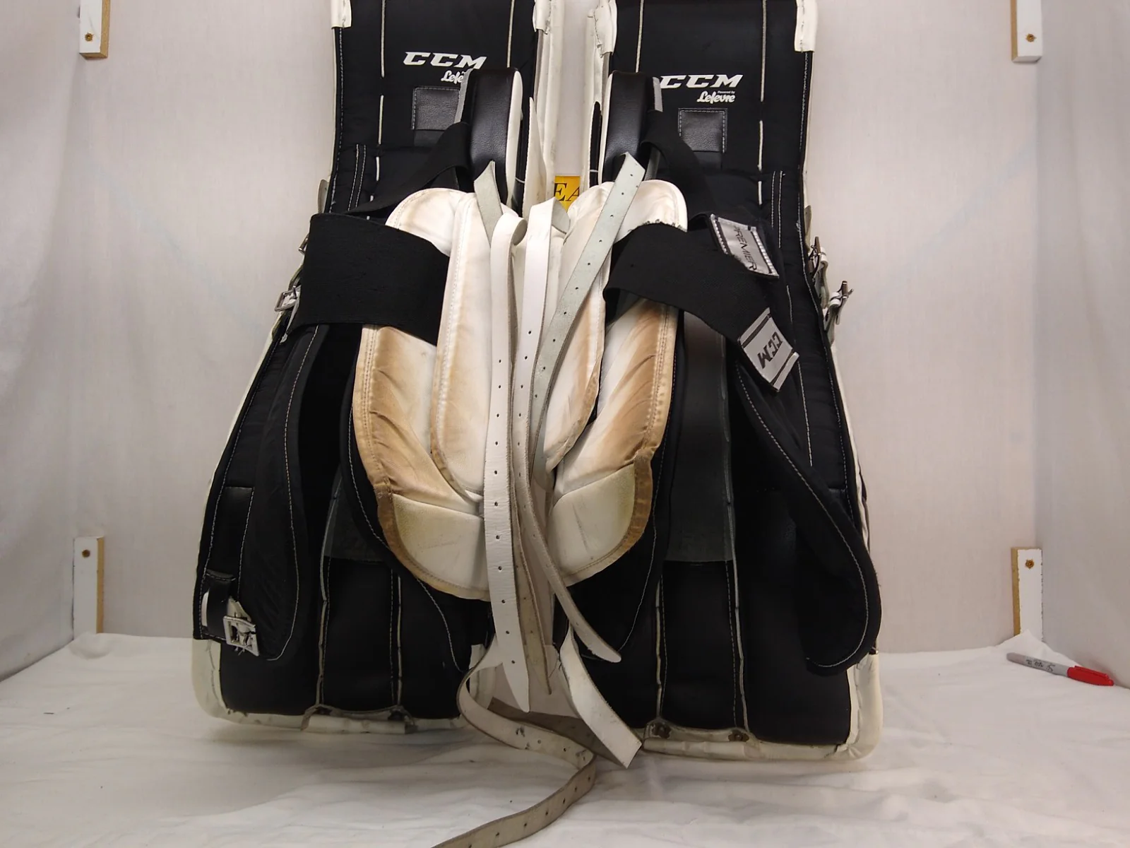 Used CCM Premier Pro Size 36+2 White/Silver Ice Hockey Goalie Leg Pads - Image 5