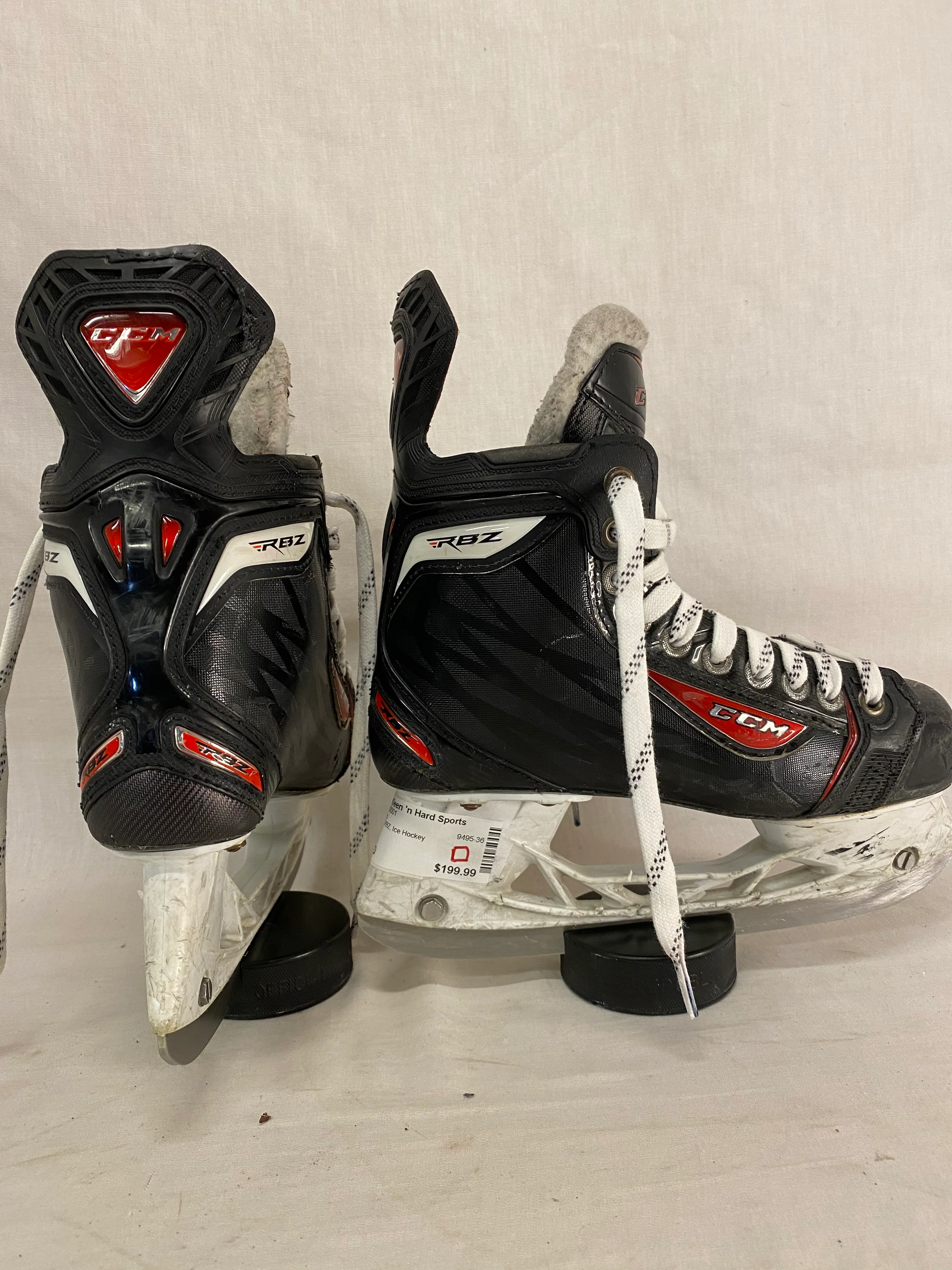 Used CCM RBZ Ice Hockey Size 4 D Skates - Image 5