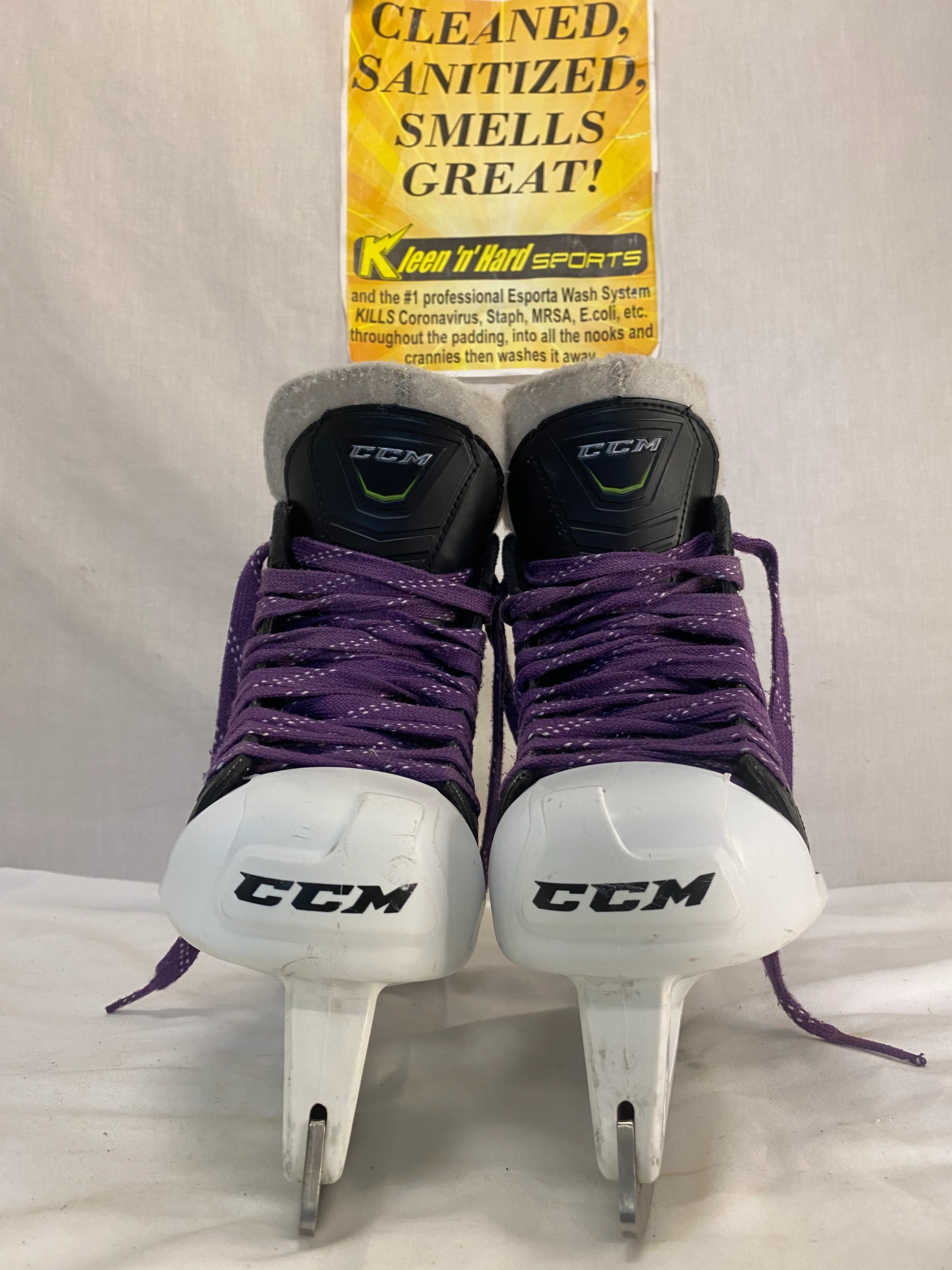 Used CCM RibCor 40K Size 4 D Hockey Goalie Skates - Image 7