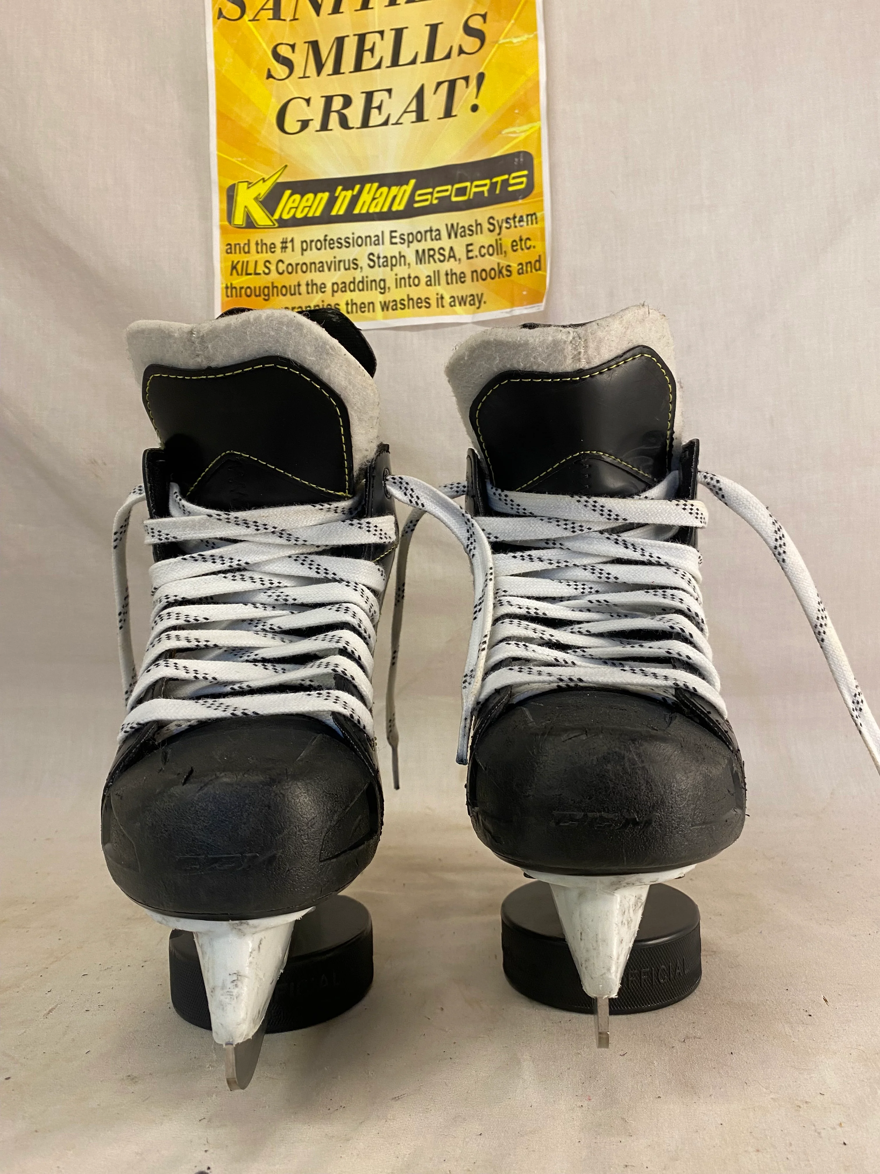 Used CCM Tacks 9040 Size Yth 13 D Ice Hockey Skates - Image 8