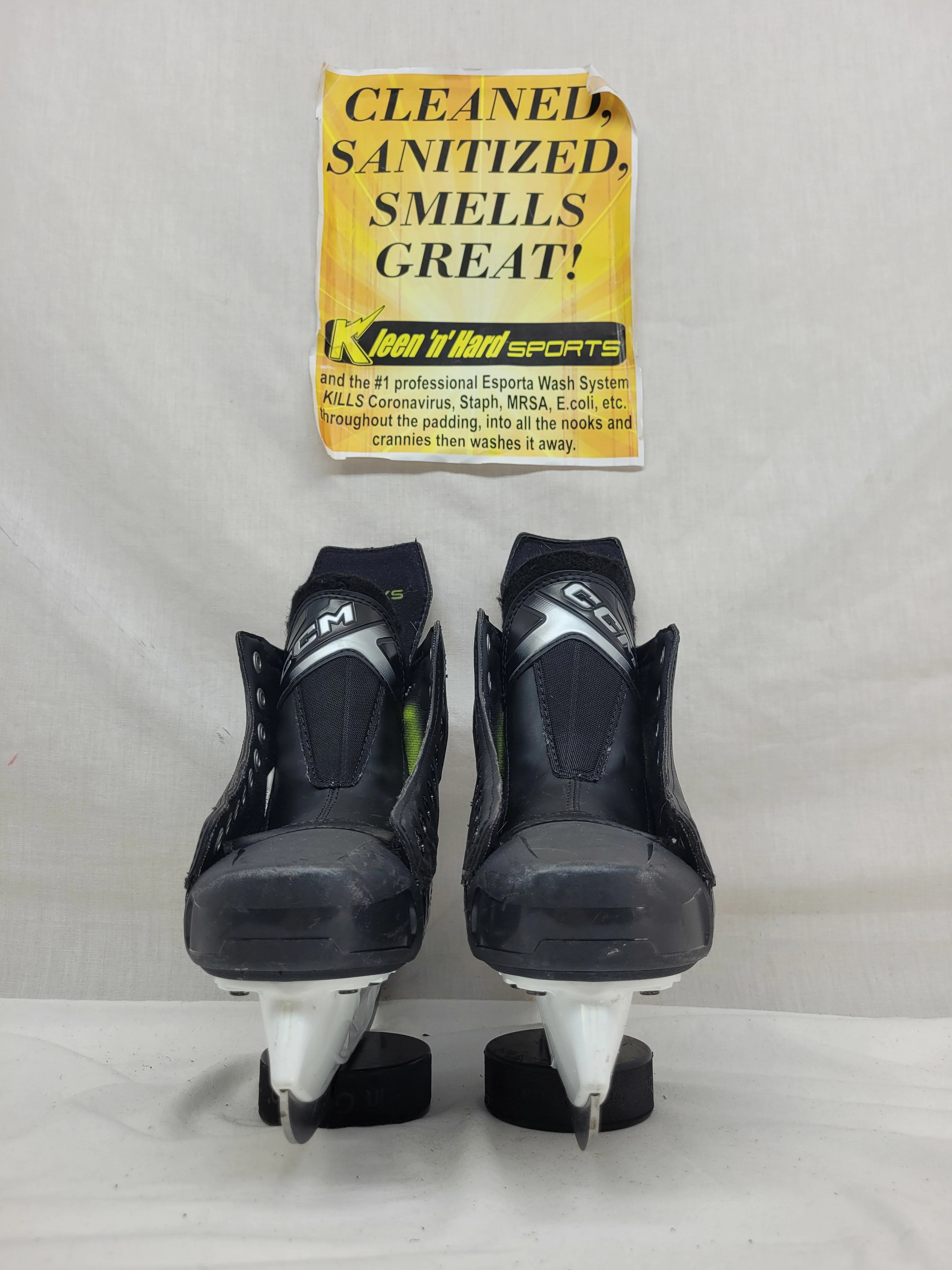 Used CCM Tacks XF 70 Size 5.5 Regular Ice Hockey Skates - Image 4