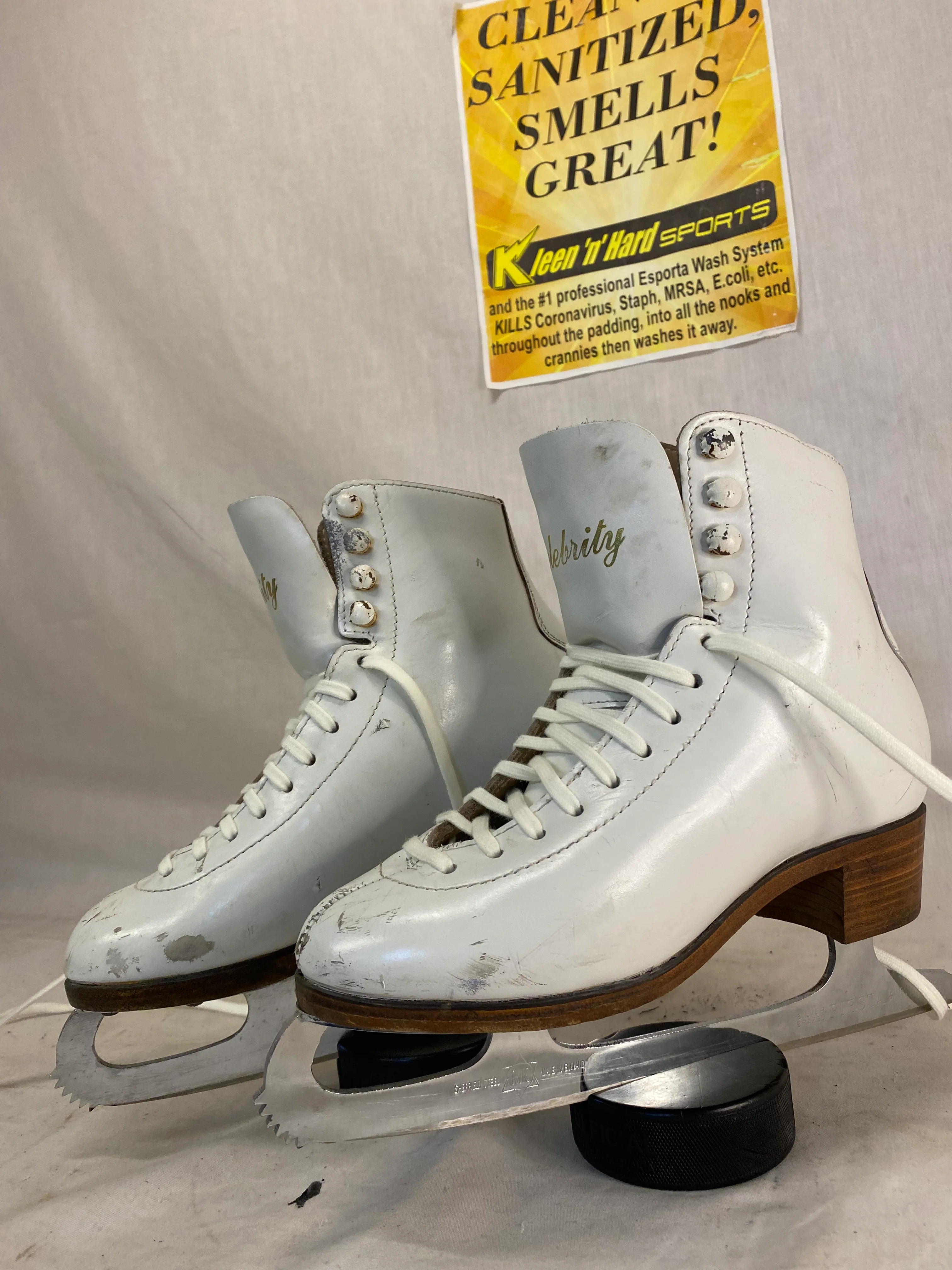 Used Celebrity White Size 4 Figure Skates MK Sheffield Fiesta Steel - Image 3