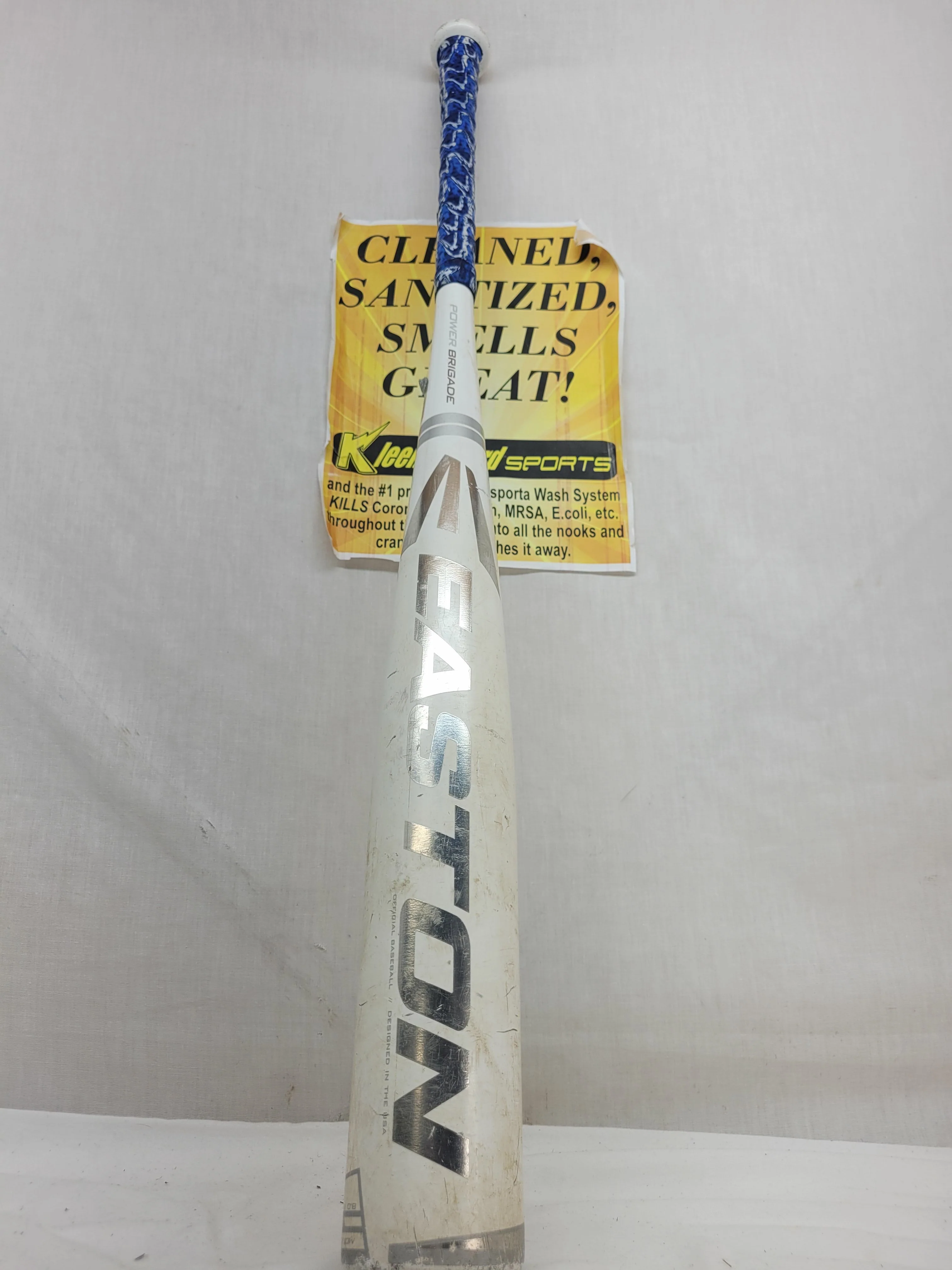 Used Easton Z-Core Hybrid Bat Length-Wgt 33" - 30 oz. (-3) Alloy BBCOR Black Bat - Image 2