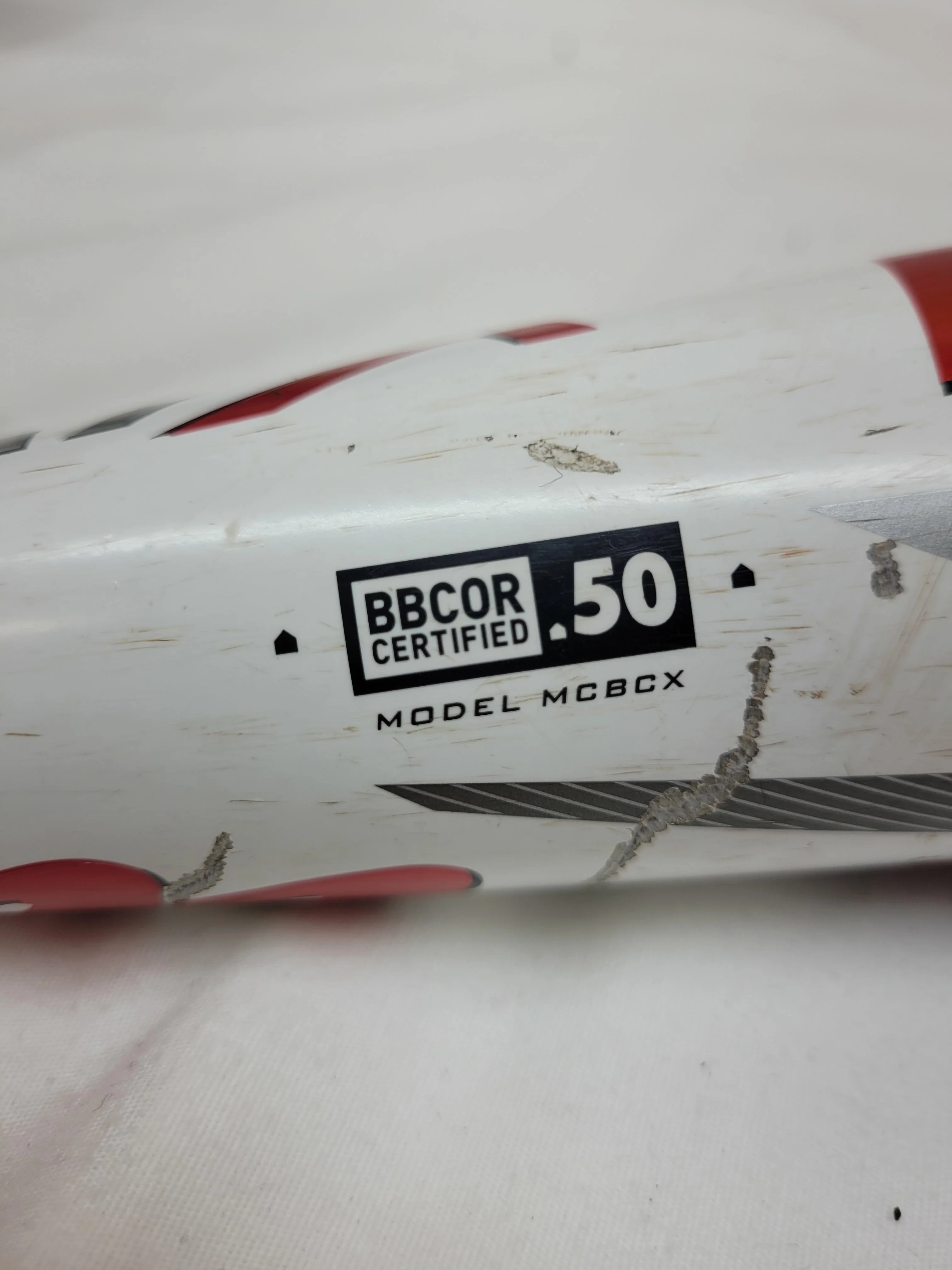 Used Marucci CAT X Bat Length-Wgt 32" - 29 oz. (-3) Alloy BBCOR White Bat - Image 3
