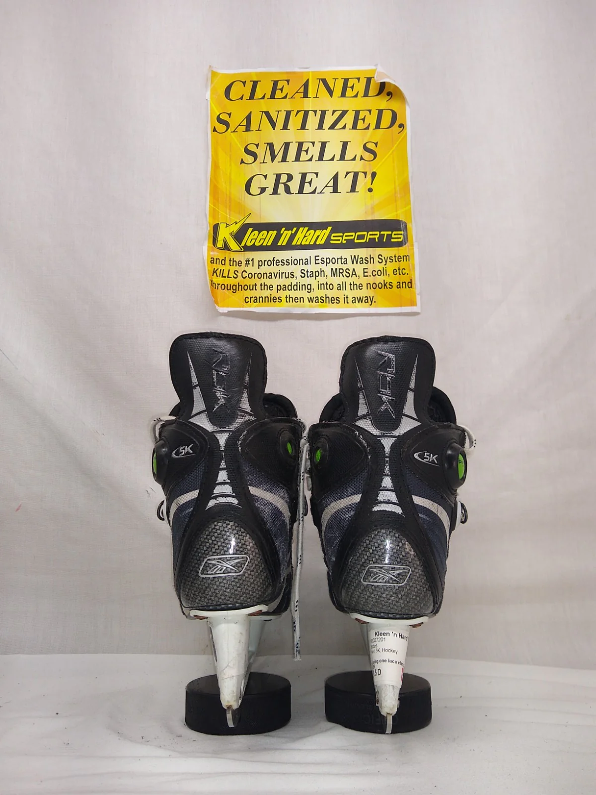 Used RBK 5K Size 1.5 D Hockey Skates - Image 3