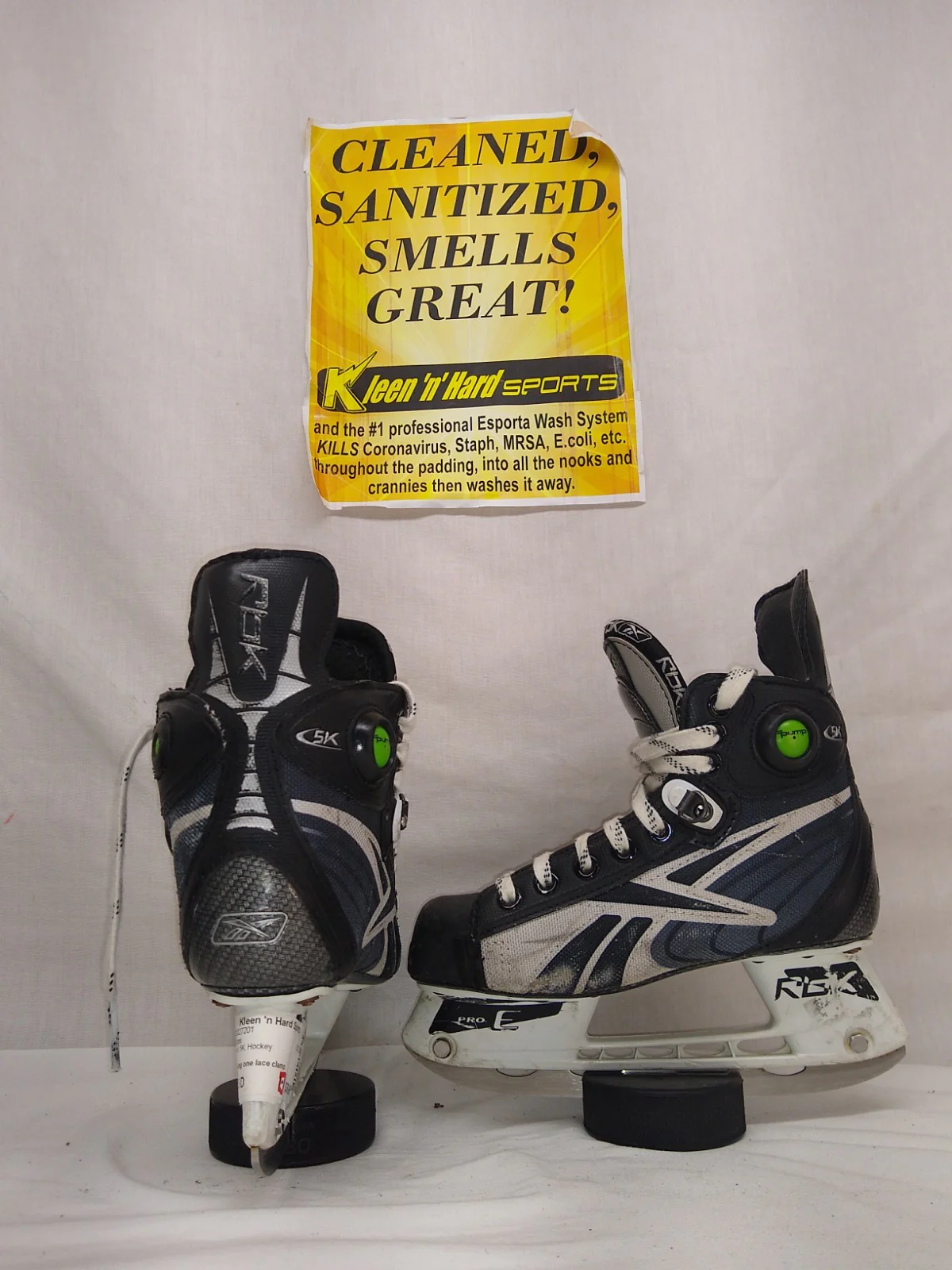 Used RBK 5K Size 1.5 D Hockey Skates - Image 6