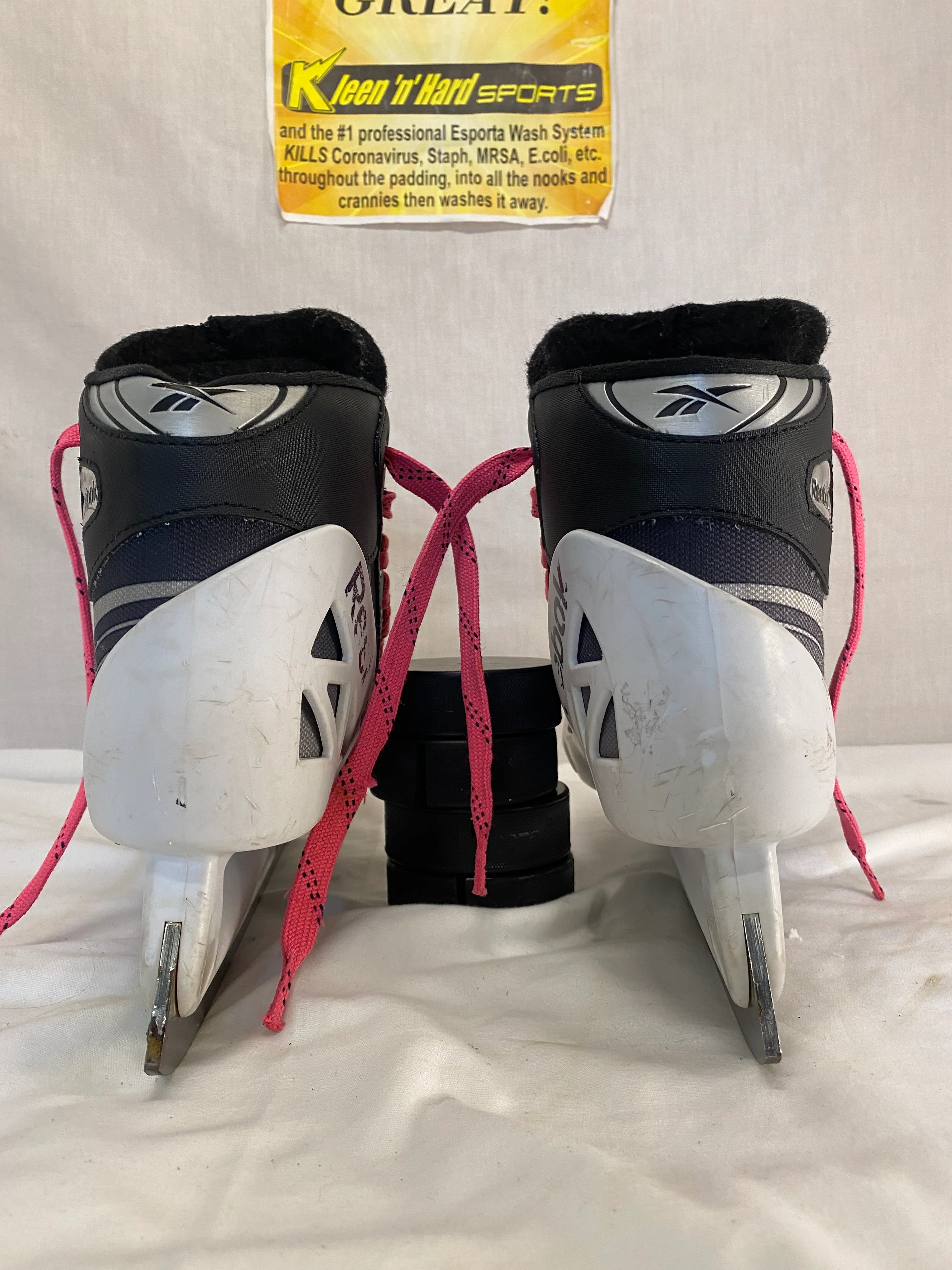 Used Reebok 2K Size 5.5 D Hockey Skates - Image 4