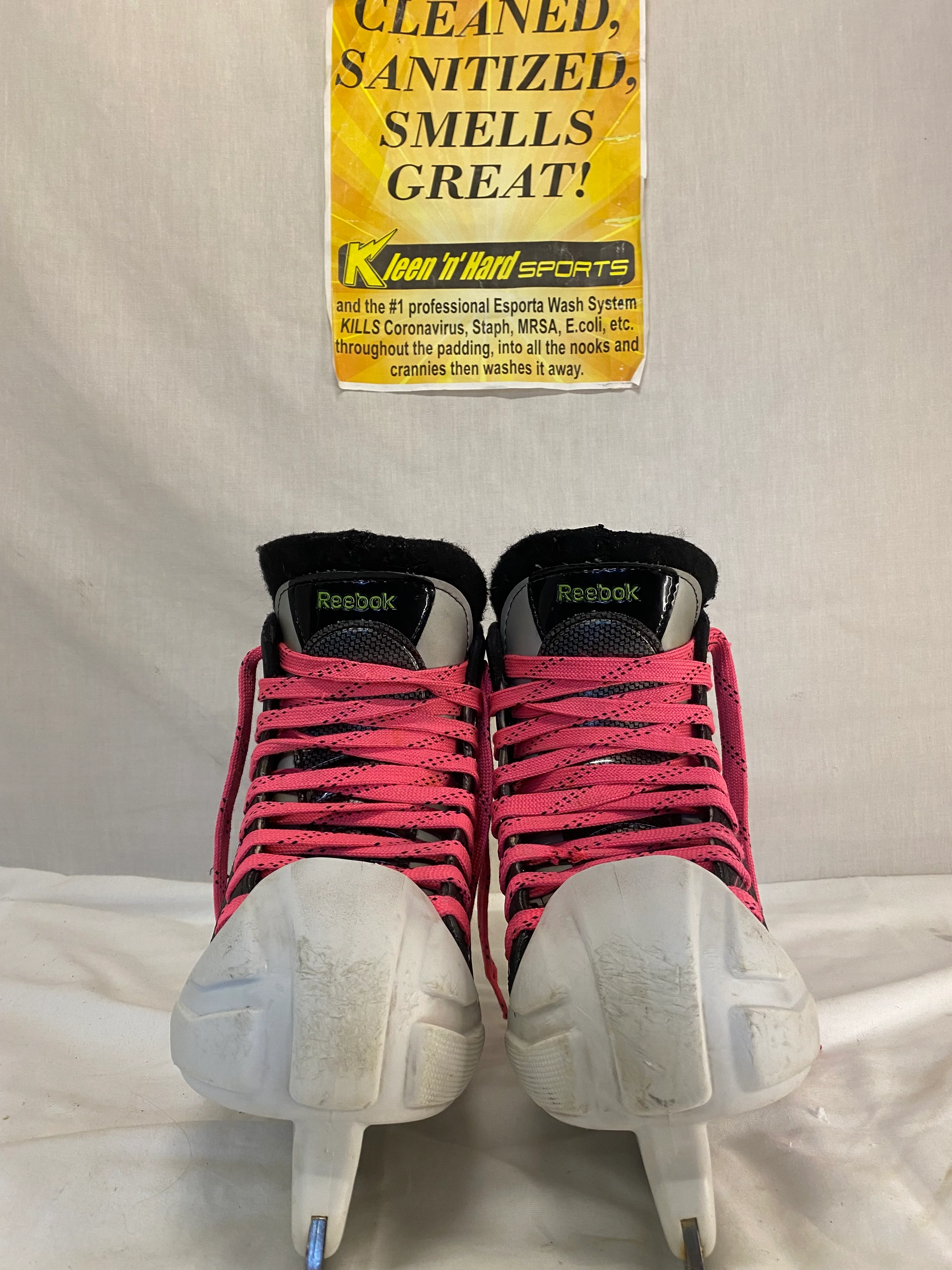 Used Reebok 2K Size 5.5 D Hockey Skates - Image 7