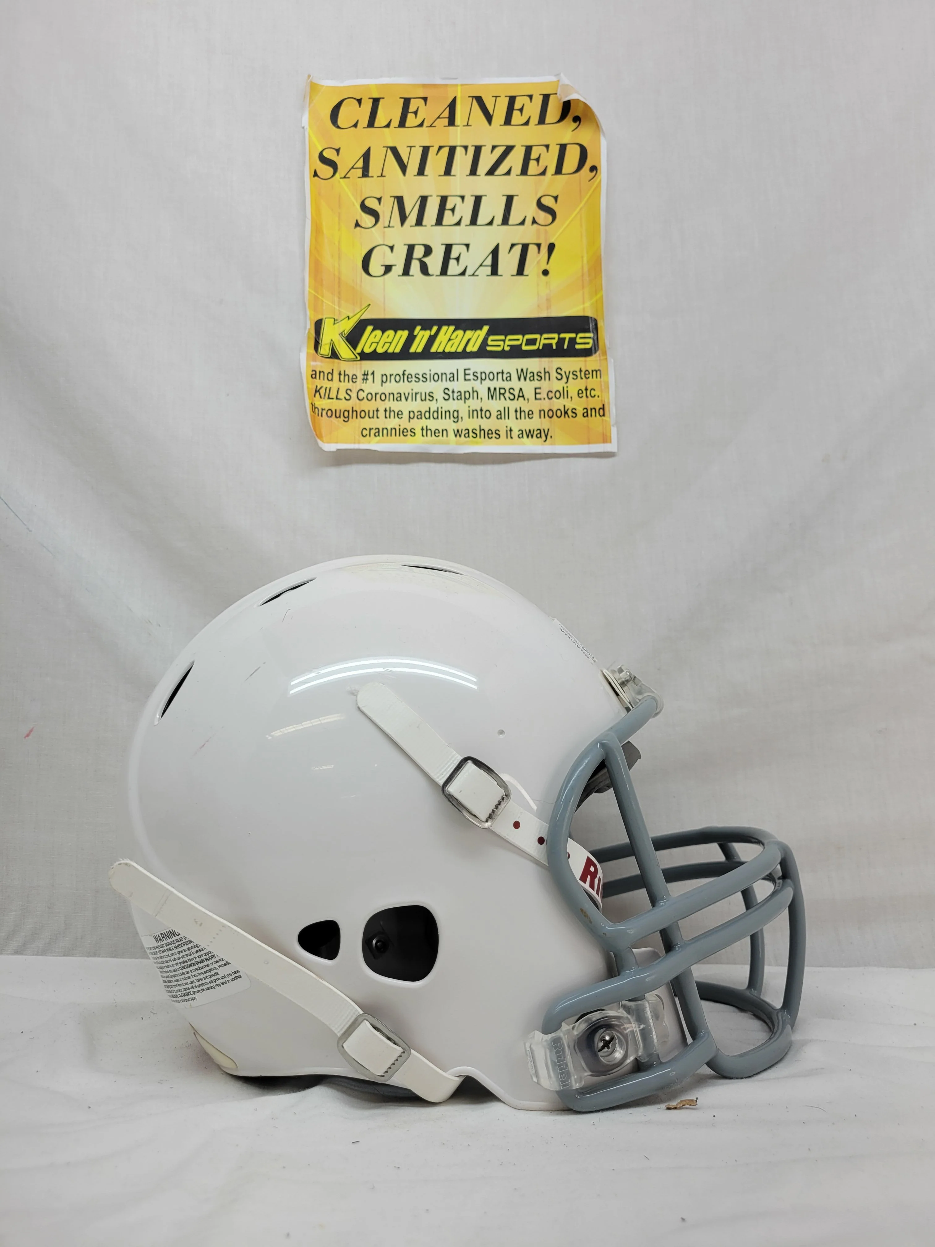 Used Ridell T981 Victor White Size Yth Football Helmet - Image 4
