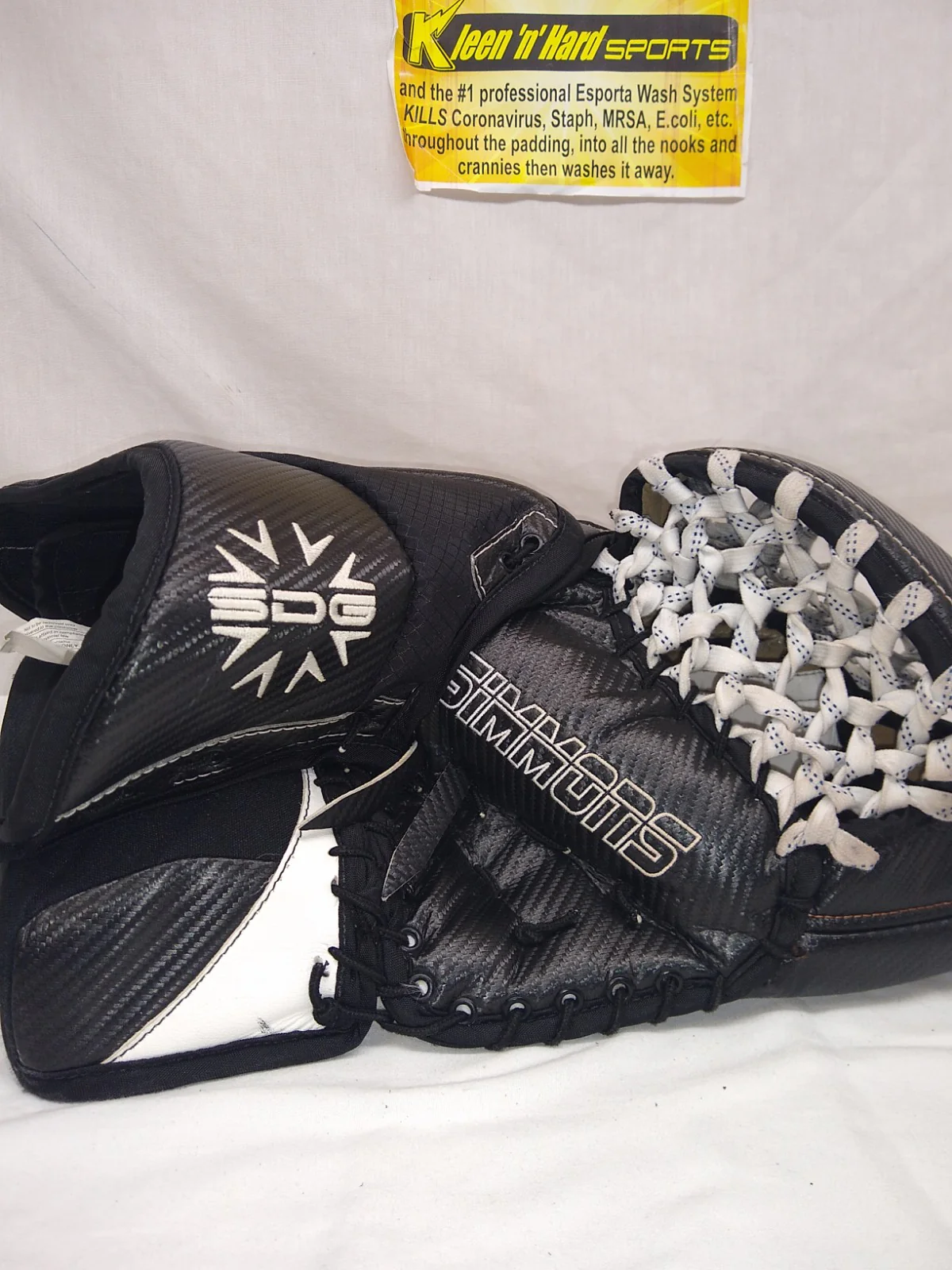 Used Simmons 992 Left Sz Sr White Black Ice Hockey Goalie Catcher - Image 3