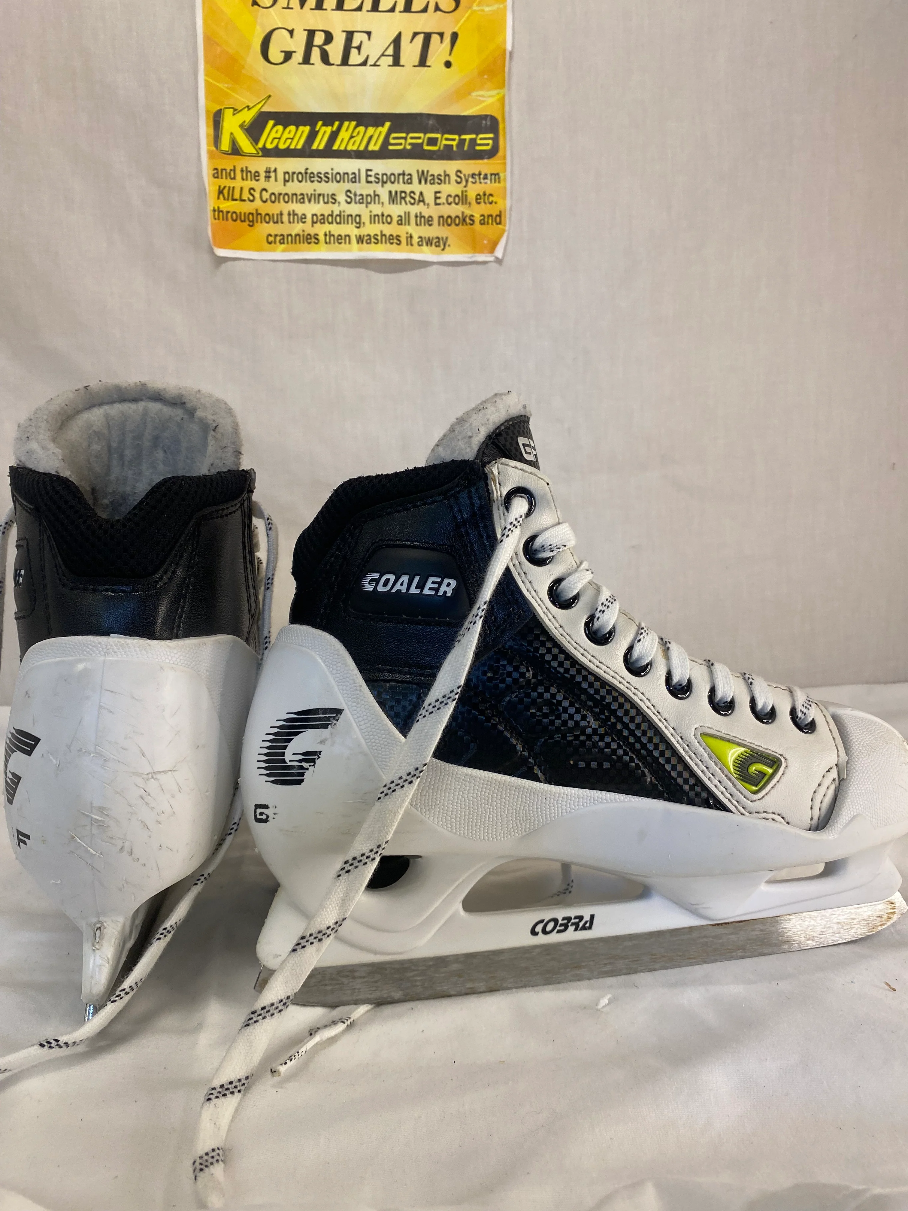 Used Graf Goaler Size 5 D Ice Hockey Goalie Skates - Image 4