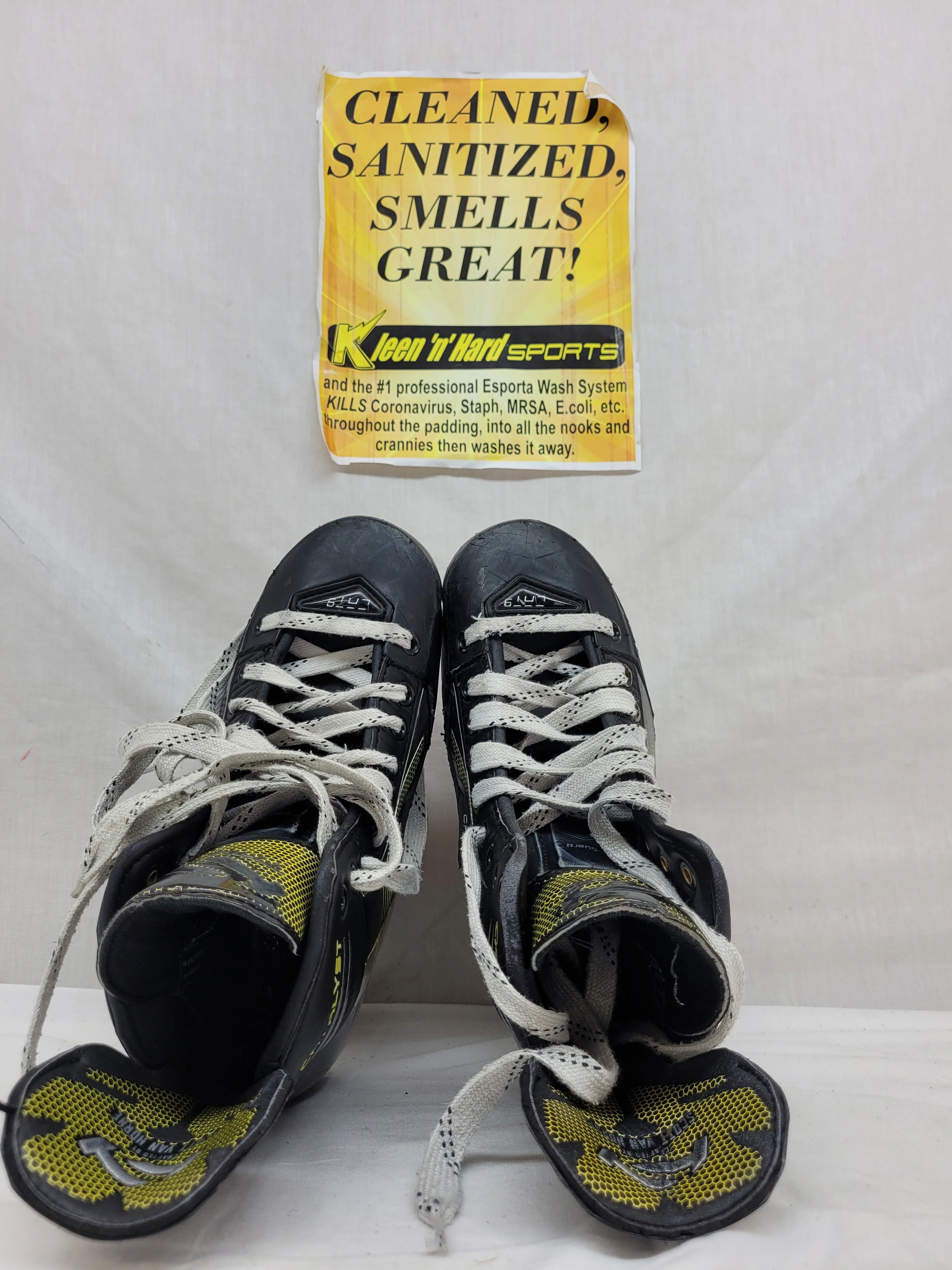 Used True Catalyst 9 Size 6 Wide Ice Hockey Skates - Image 9