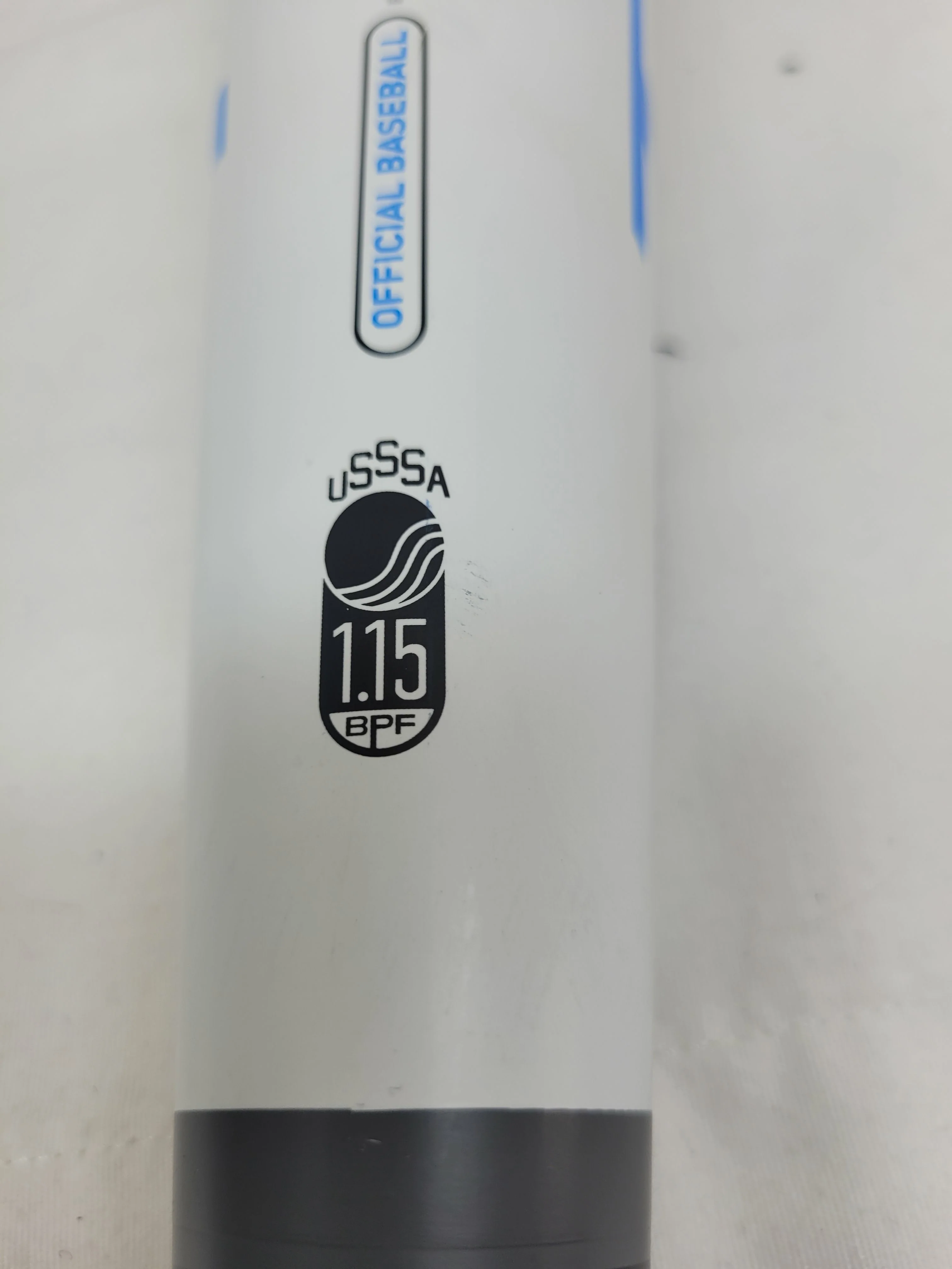 Used True T1 X Bat Length-Wgt 27.5" - 17.5 oz (-10) White Blue Baseball Bat - Image 2