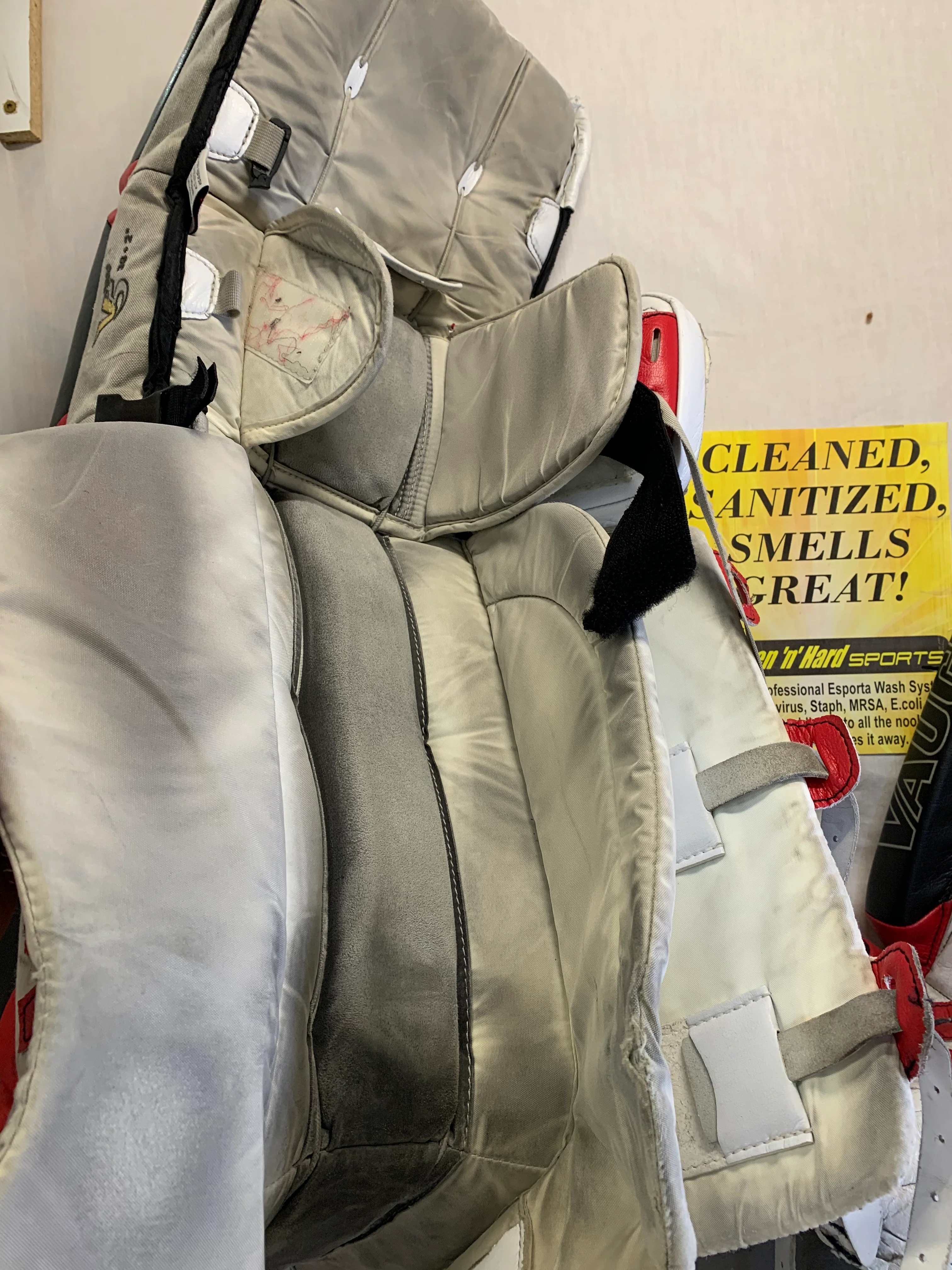 Used Vaughn V5 7800 Size 36"+2 Wht-Red-Blk Ice Hockey Goalie Leg Pads - Image 5