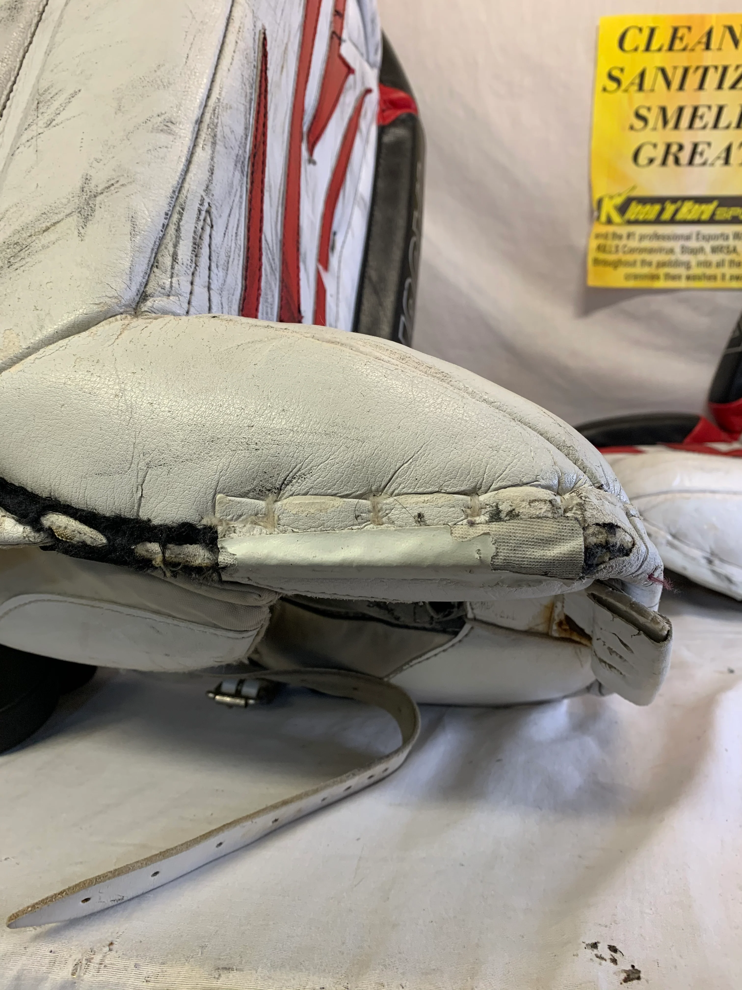 Used Vaughn V5 7800 Size 36"+2 Wht-Red-Blk Ice Hockey Goalie Leg Pads - Image 6