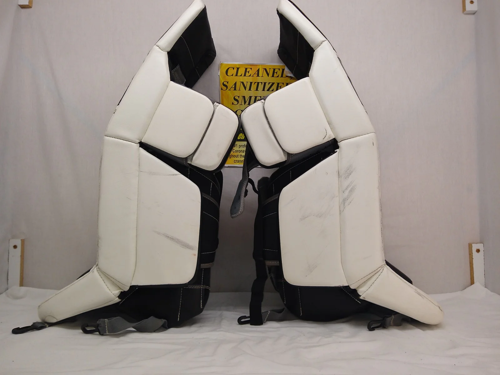 Used Warrior Ritual G3 Size 30" + 1" White/Black Hockey Goalie Leg Pads - Image 4